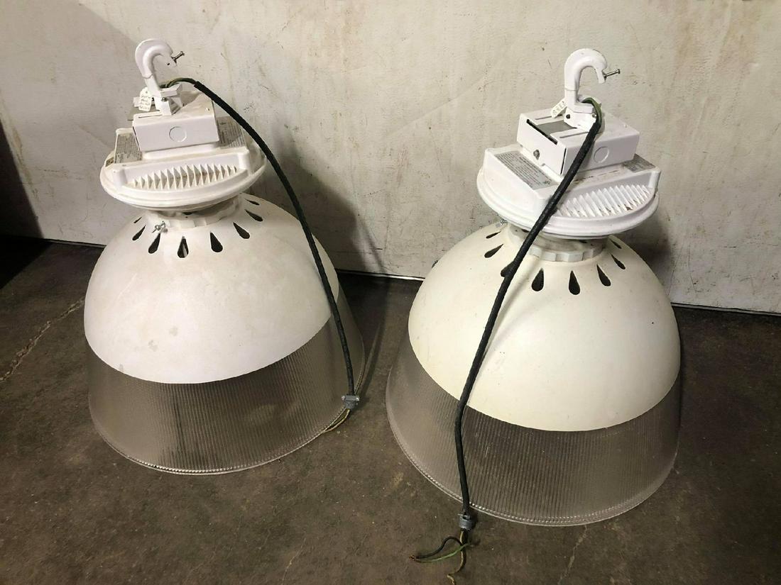 Pair Of Large Commercial Fluorescent Lights: Pair Of Large Commercial Fluorescent Lights