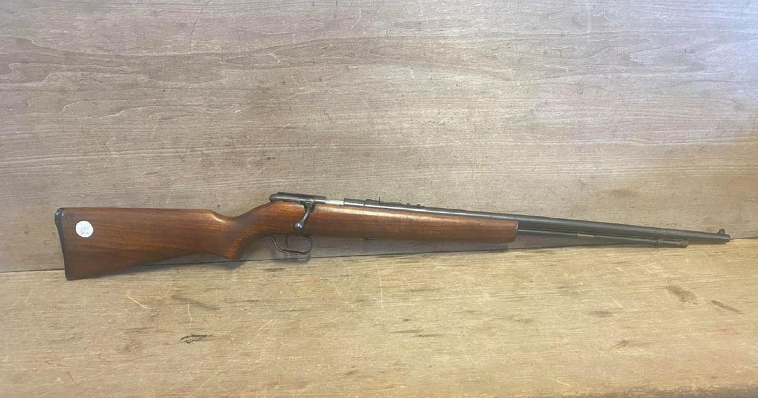 H & R Bolt Action Fieldsman Model 852 .22LR: H & R Bolt Action Fieldsman Model 852 .22LR