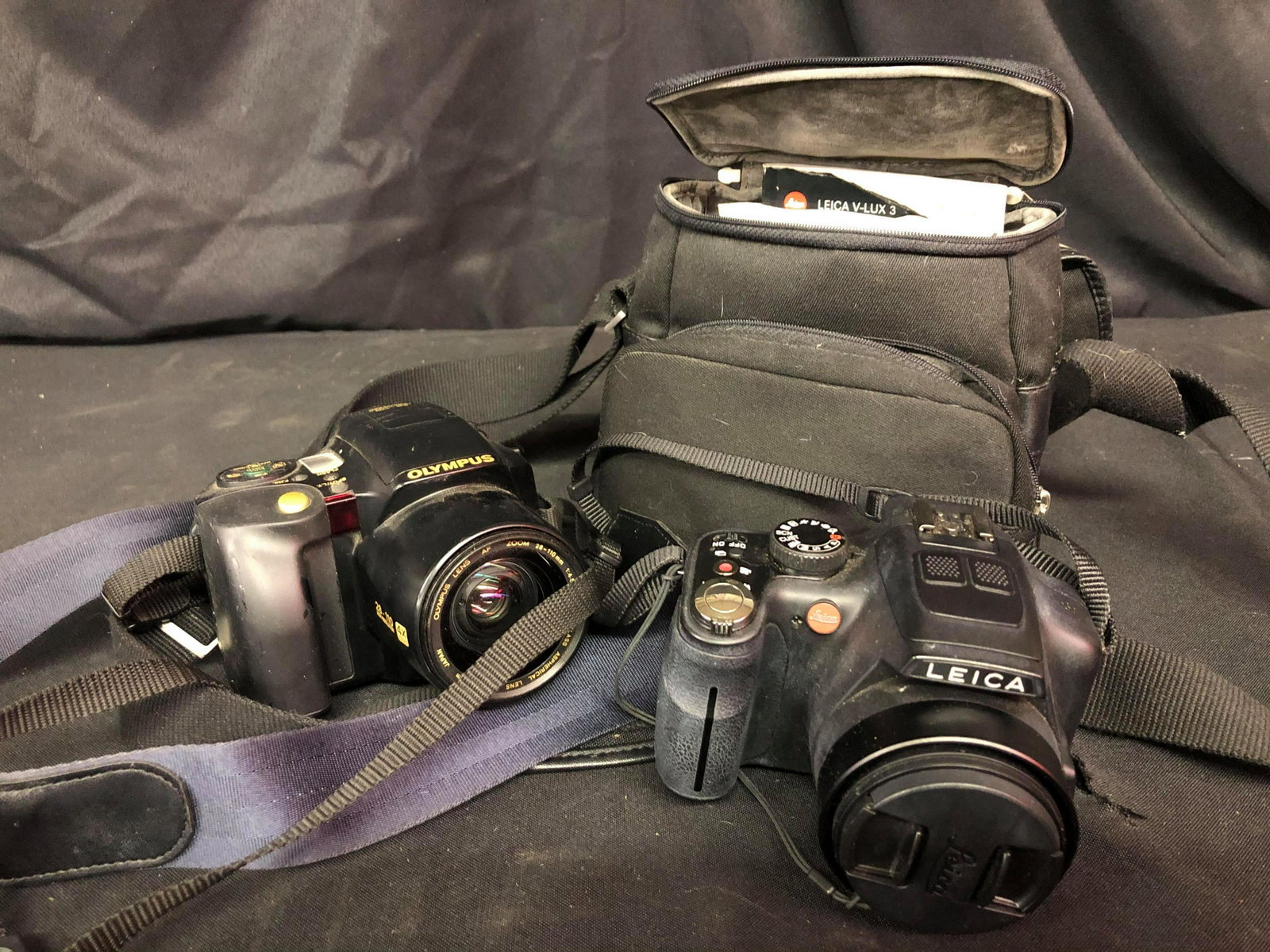 Pair Of Vintage Olympus/Leica Cameras: Pair Of Vintage Olympus/Leica Cameras