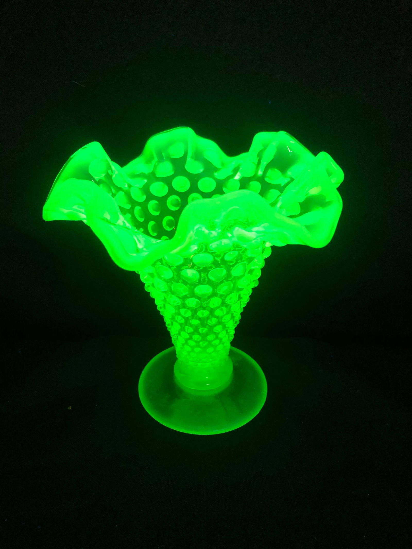 HOBNAIL FENTON VASELINE GLASS (1 of 1)