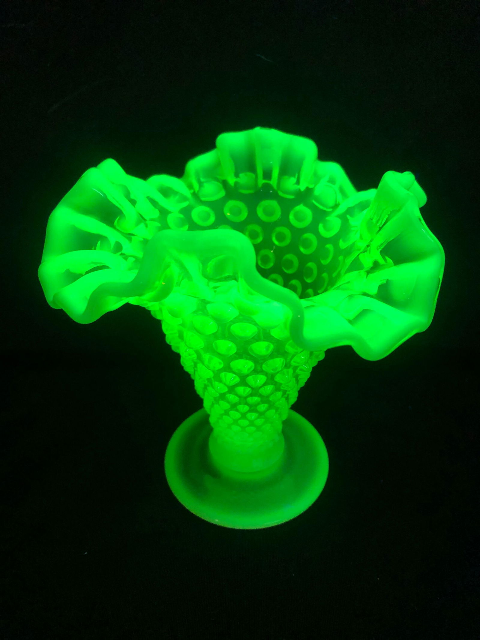 HOBNAIL FENTON VASELINE GLASS (1 of 1)