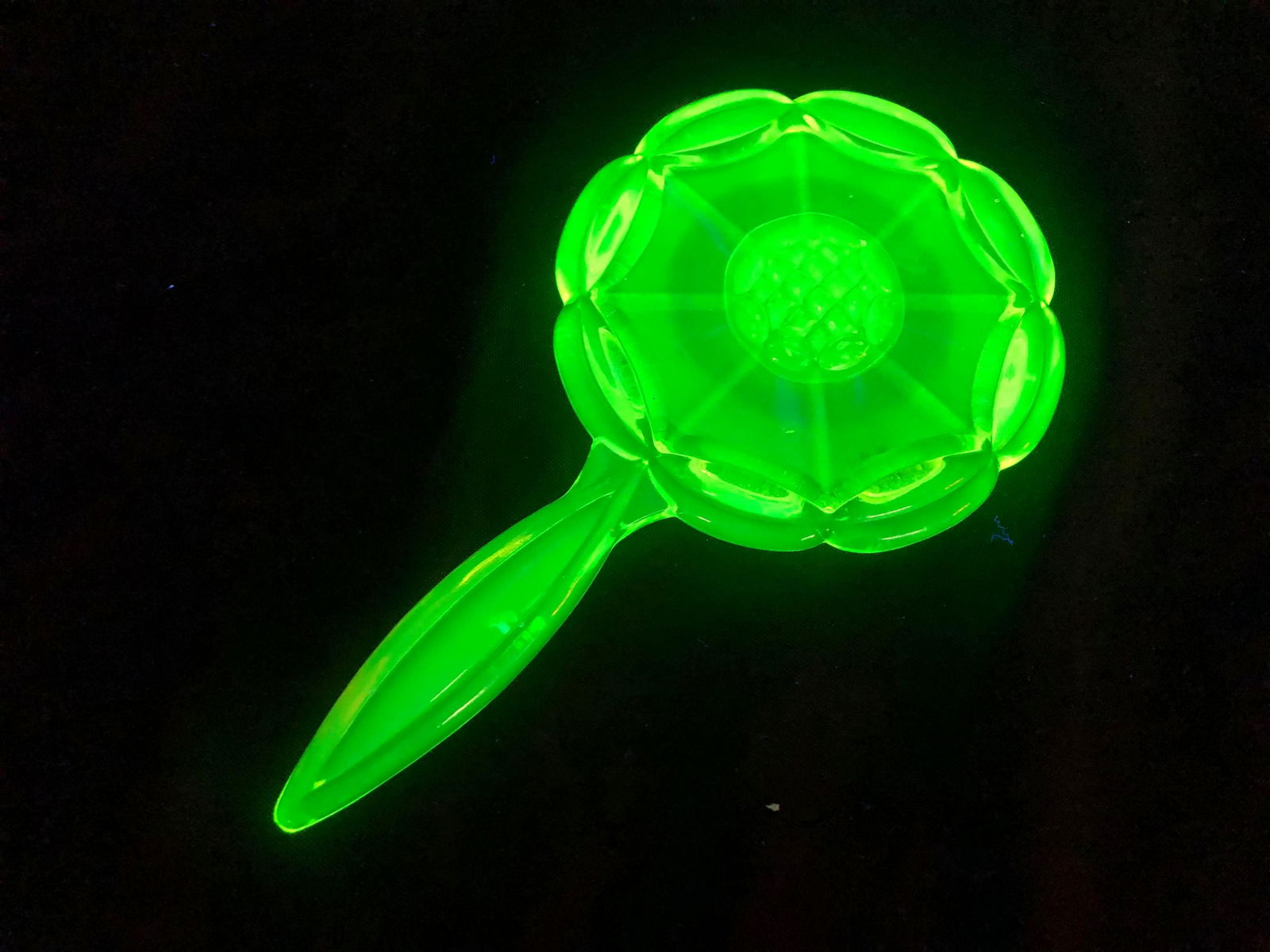 VASELINE GLASS HAND HELD MIRROR (1 of 2)