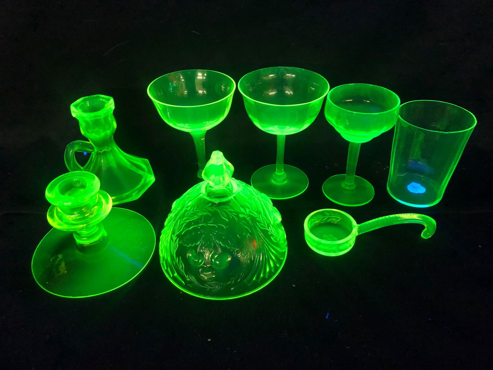 ASSORTED VASELINE GLASS ITEMS (1 of 1)