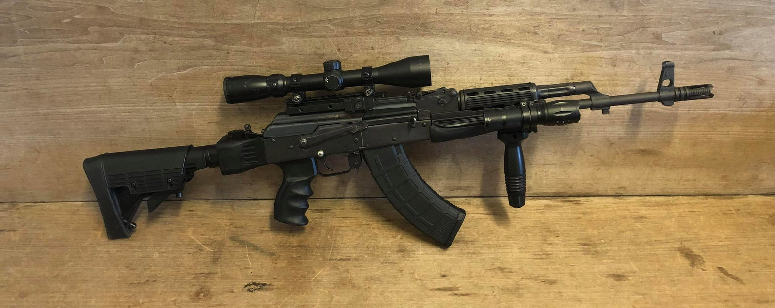 GP WASP 1964 FG4254 7.62X39 WITH SCOPE AND EXTRA CLIP: GP WASP 1964 FG4254 7.62X39 WITH SCOPE AND EXTRA CLIP