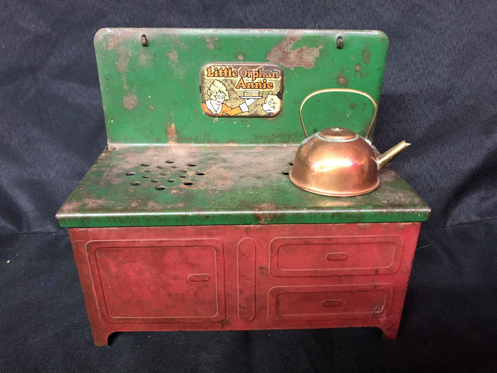 LITTLE ORPHAN ANNIE METAL STOVE: LITTLE ORPHAN ANNIE METAL STOVE