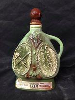 Jim Beam American Samoa Decanter: Jim Beam American Samoa Decanter
