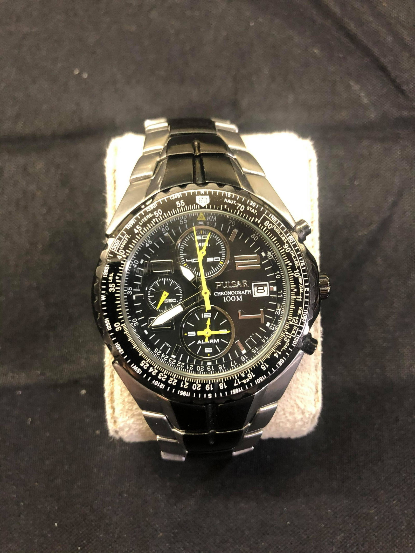 PULSAR CHRONOGRAPH 100 M: PULSAR CHRONOGRAPH 100 M