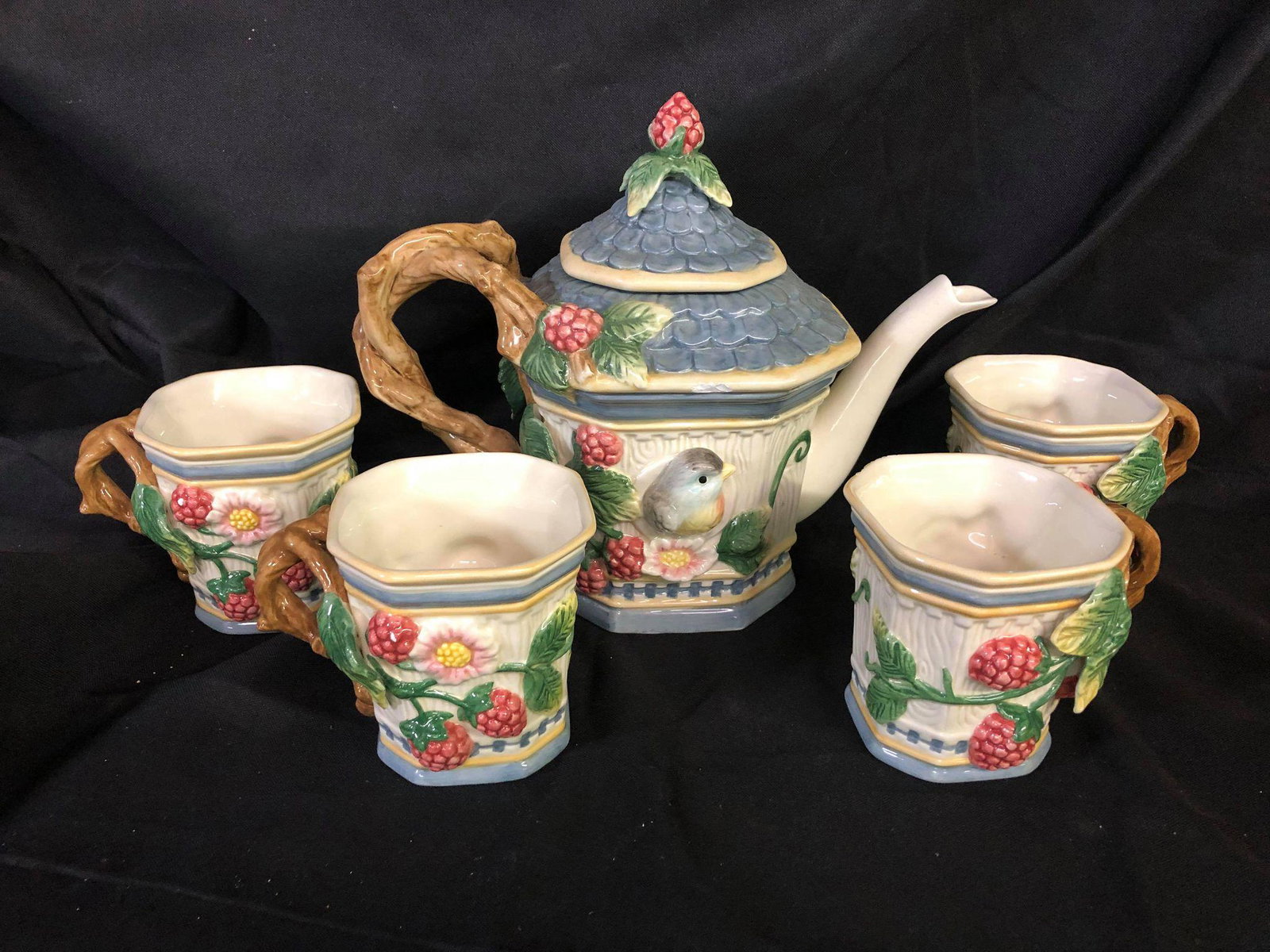 Fitz and Floyd Ceramic Pitcher and Mugs: Fitz and Floyd Ceramic Pitcher and Mugs