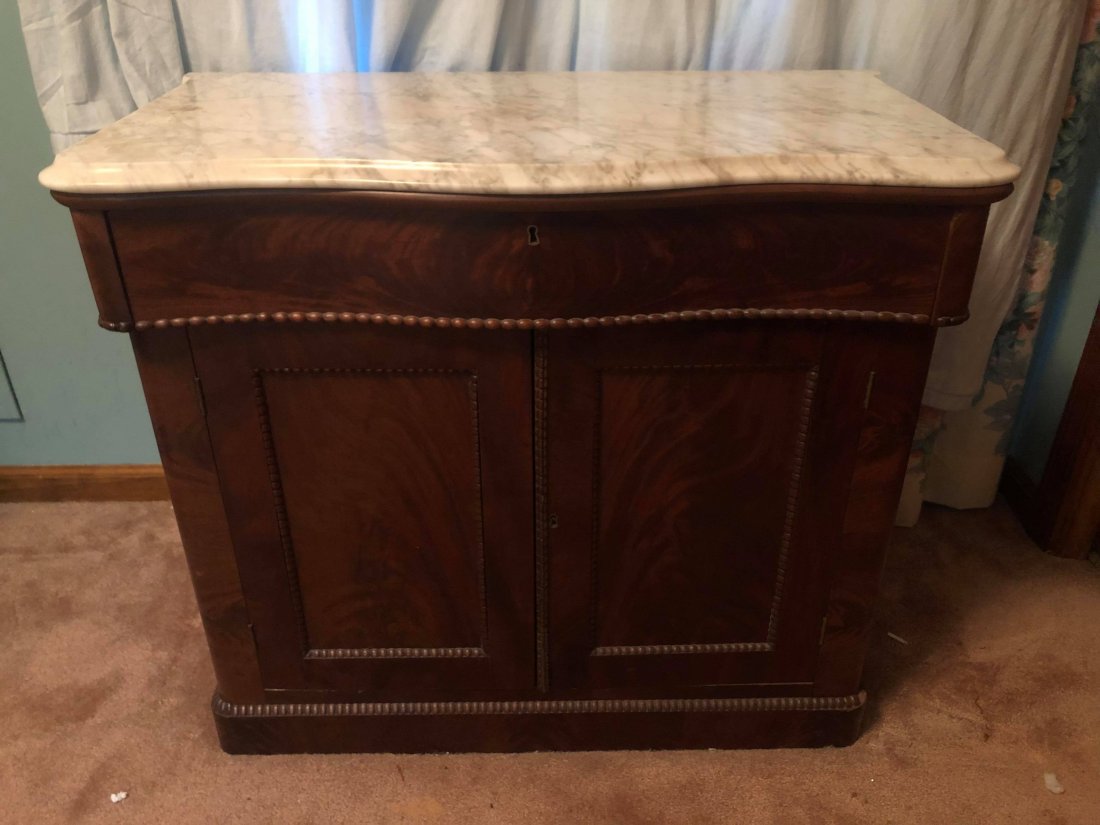 ANTIQUE VICTORIAN MARBLE TOP SERPENTINE FRONT WASH STAN (1 of 3)