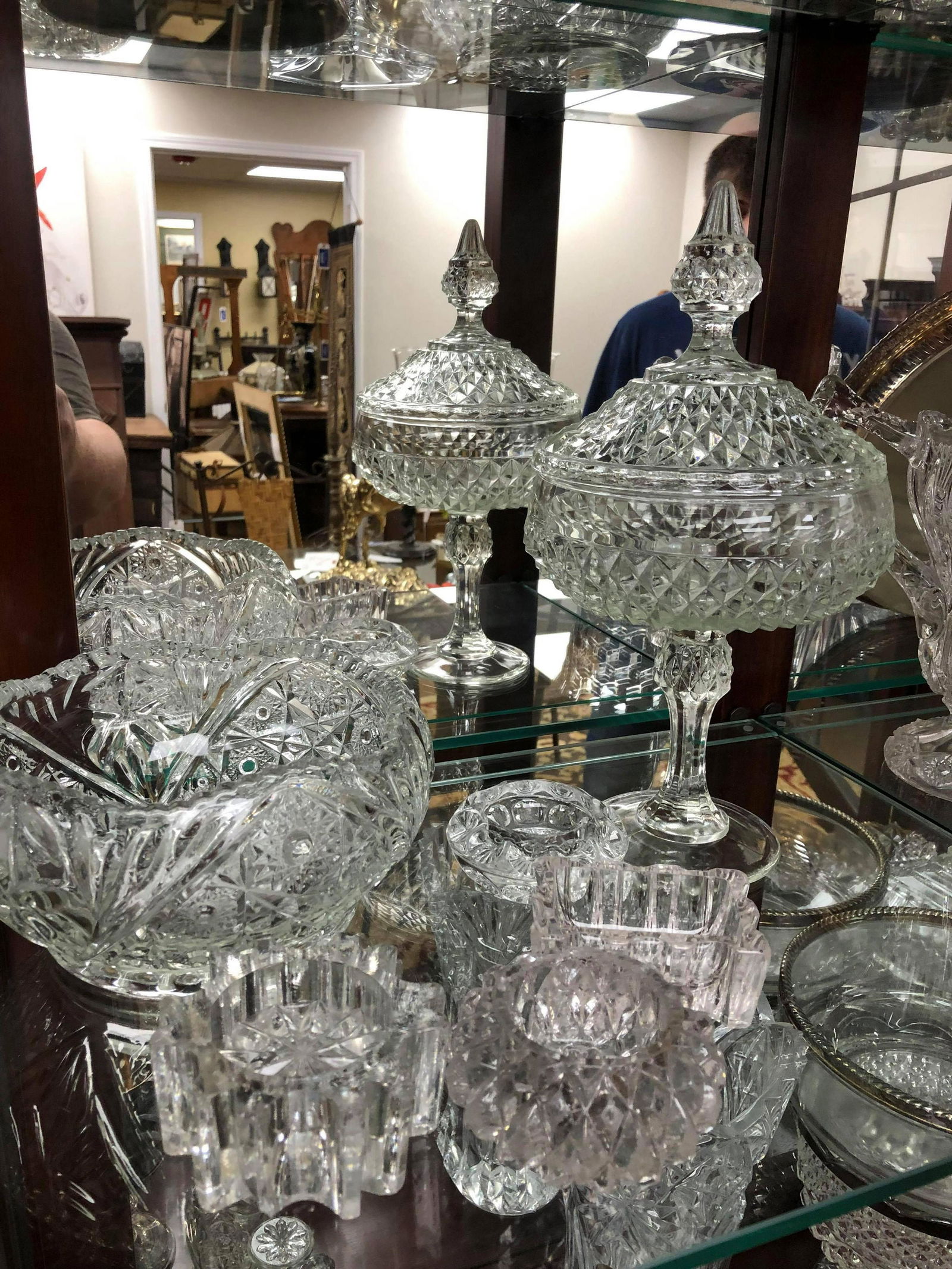 (3 Pictures) Large Collection Of Crystal/Cut (1 of 3)