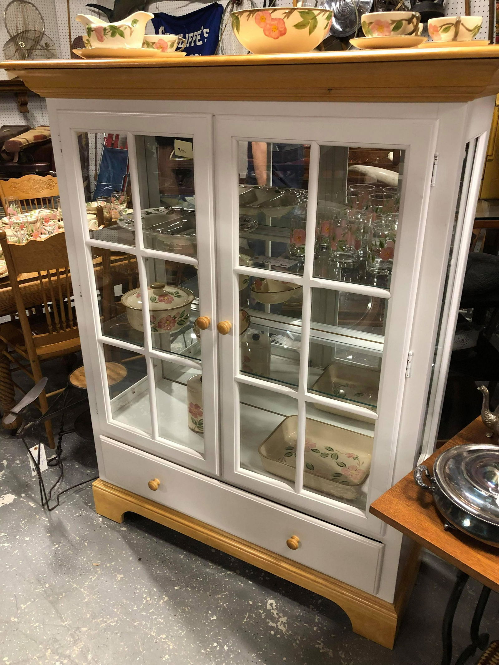 White Bookcase/China Cabinet (48"x60") (1 of 1)