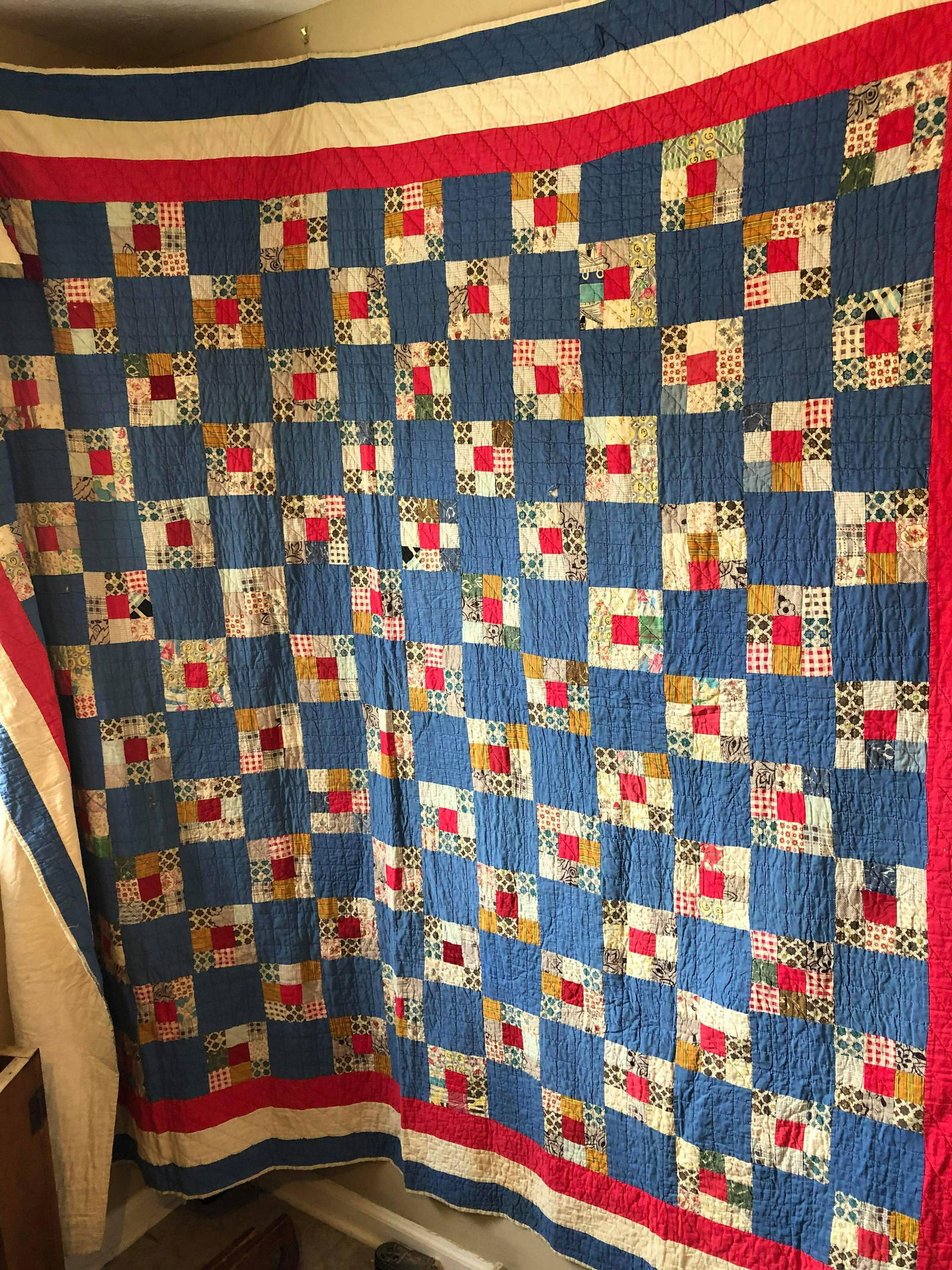 Handsewn Quilt In Good Condition (1 of 1)