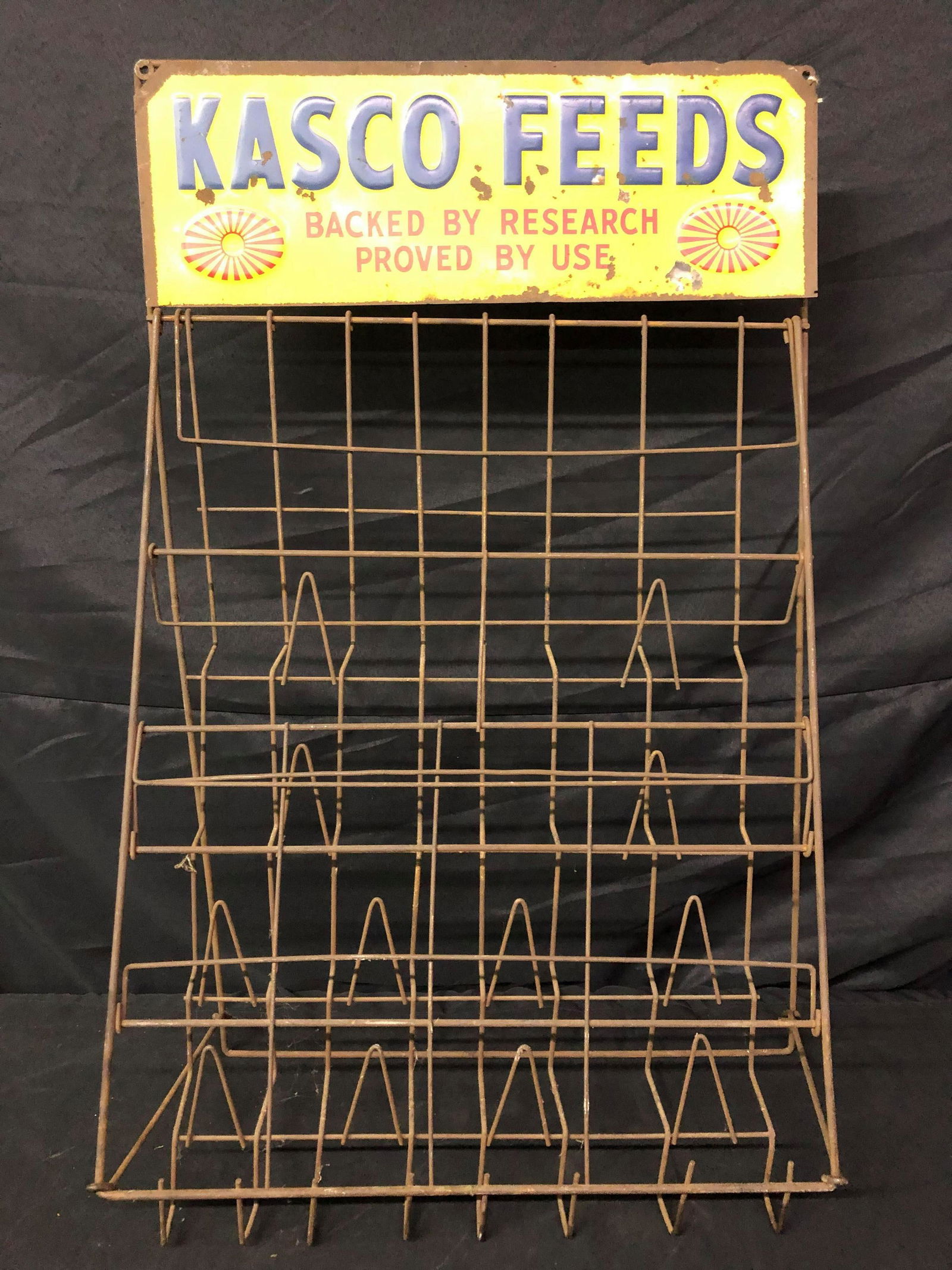 KASCO FEEDS WIRE RACK (1 of 2)