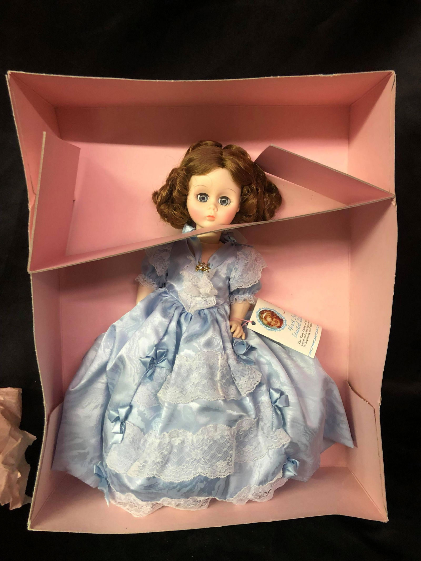 Alexander Doll Company Angelica Van Buren 1508 (1 of 2)