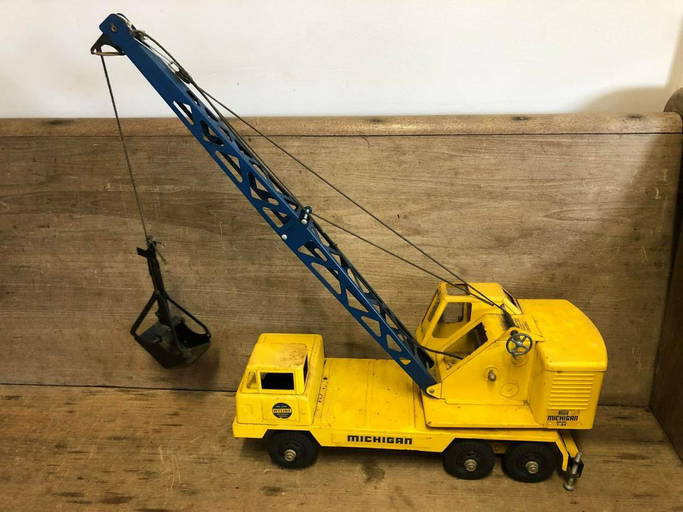 The Living Estates of Burdette & Jennings Prices 332 Auction Price