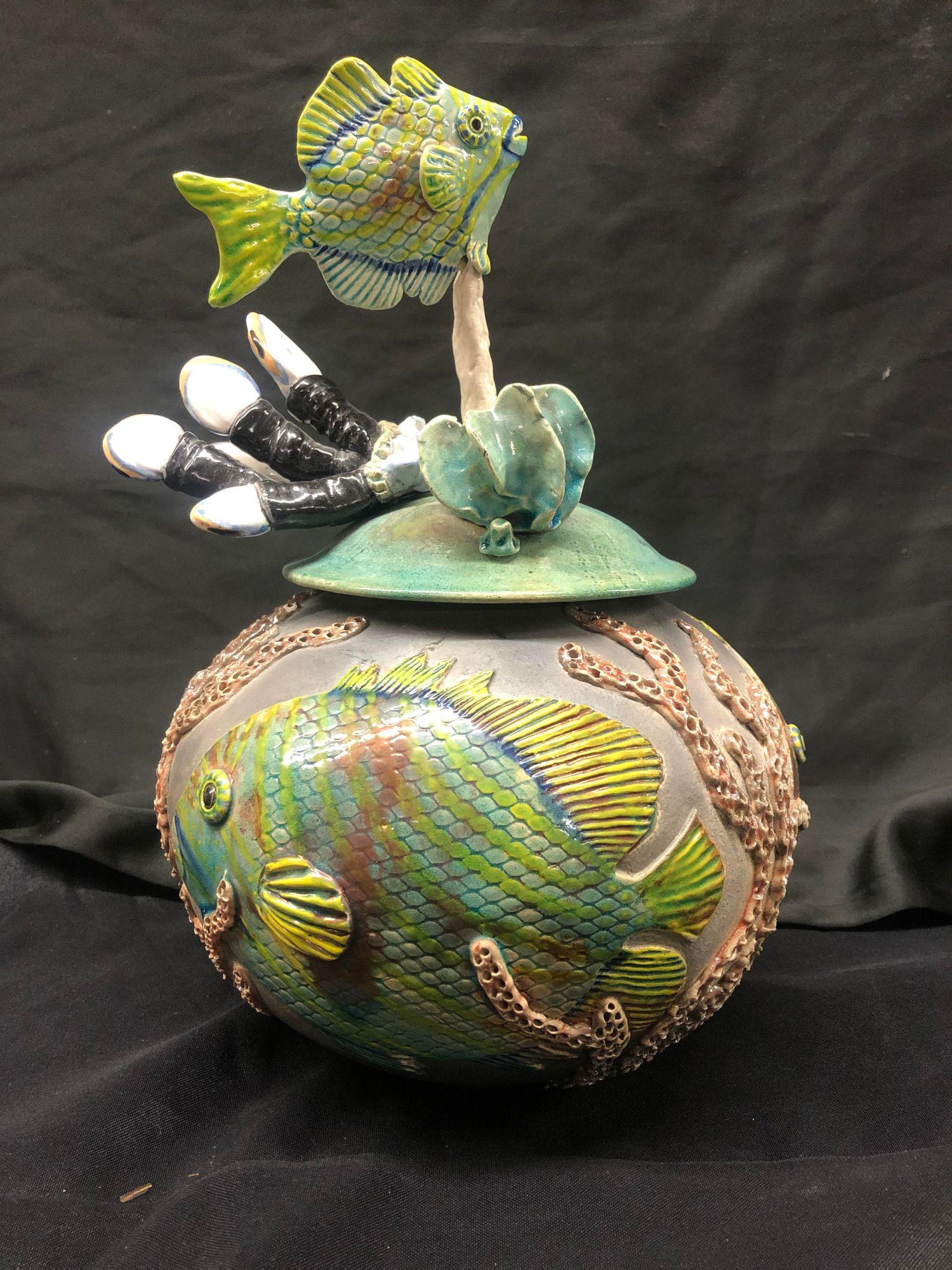 Fish Pottery Bowl/Container: Fish Pottery Bowl/Container
