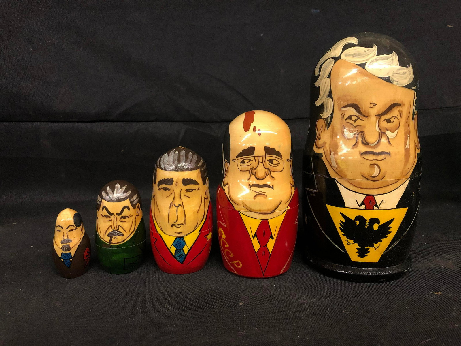 Soviet Nesting Dolls: Soviet Nesting Dolls