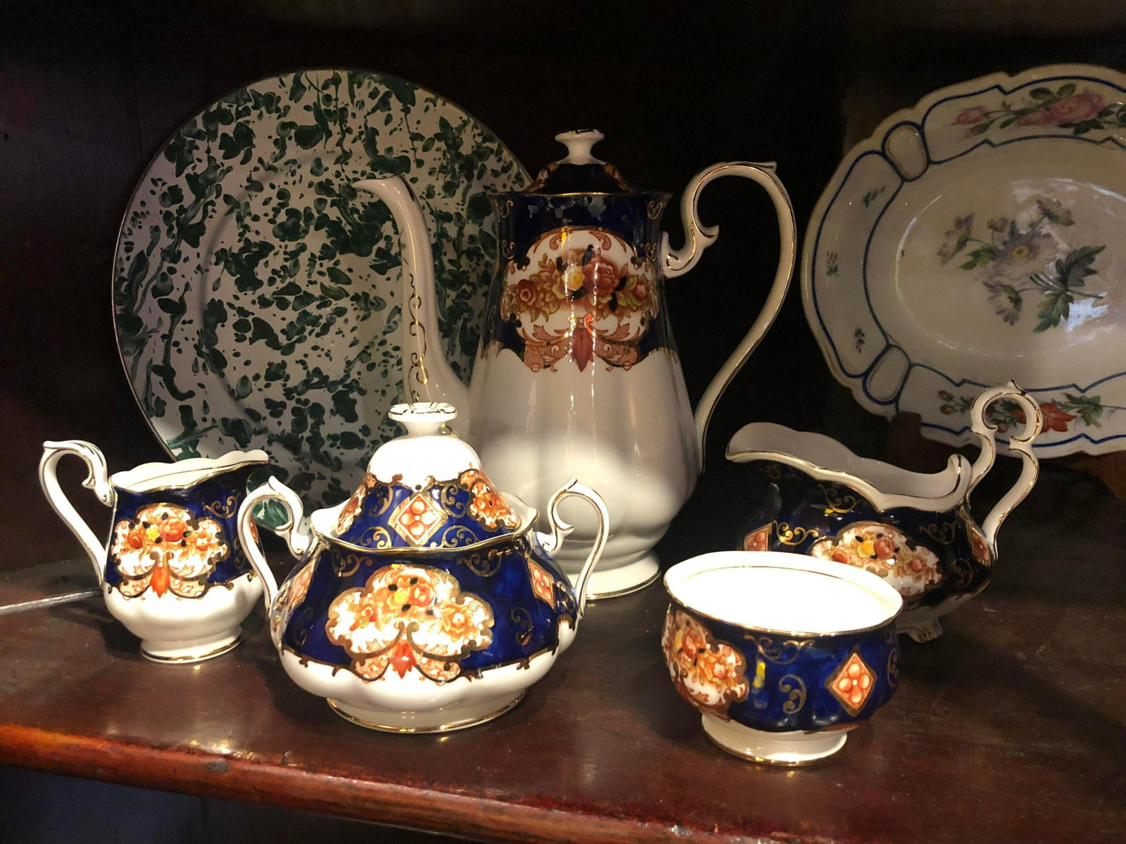 5 Pcs. Royal Albert Bone China England Heirloom: 5 Pcs. Royal Albert Bone China England Heirloom
