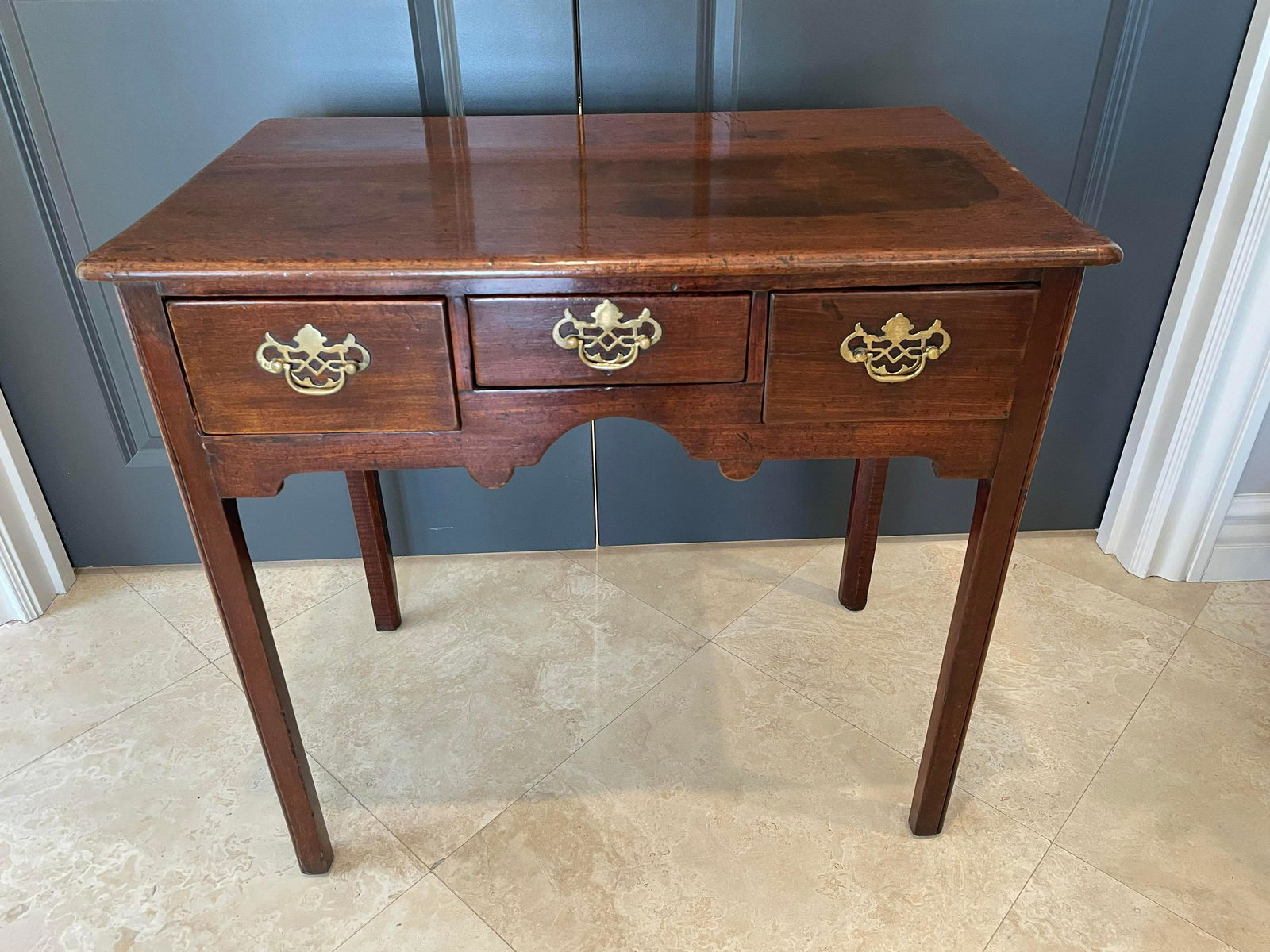 Chippendale Style Desk (1 of 3)