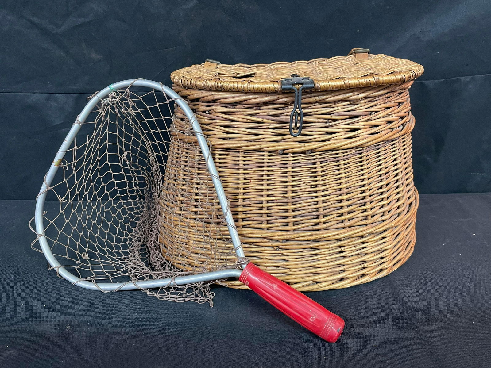 Unique Basket With Vintage Fishing Net (1 of 1)