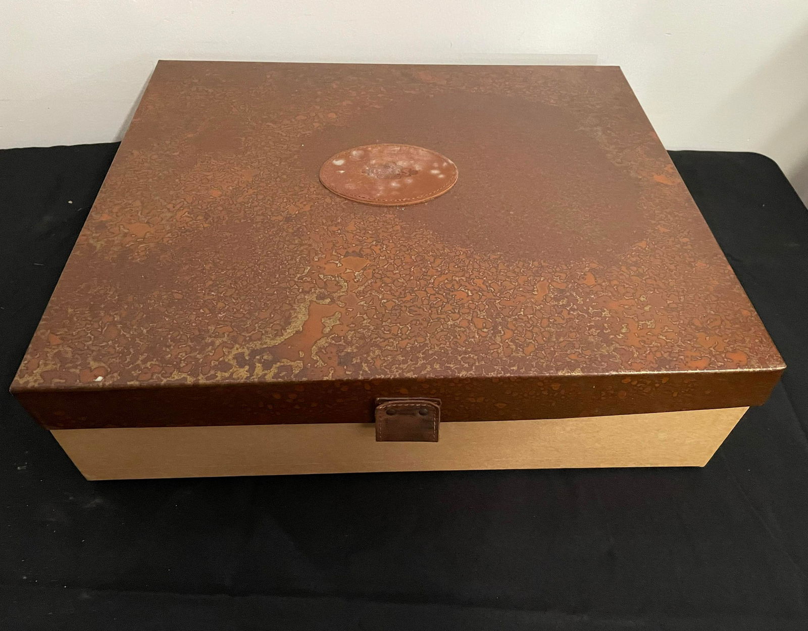 Katana Blanket Company Like-New/New Blanket With Box (1 of 2)