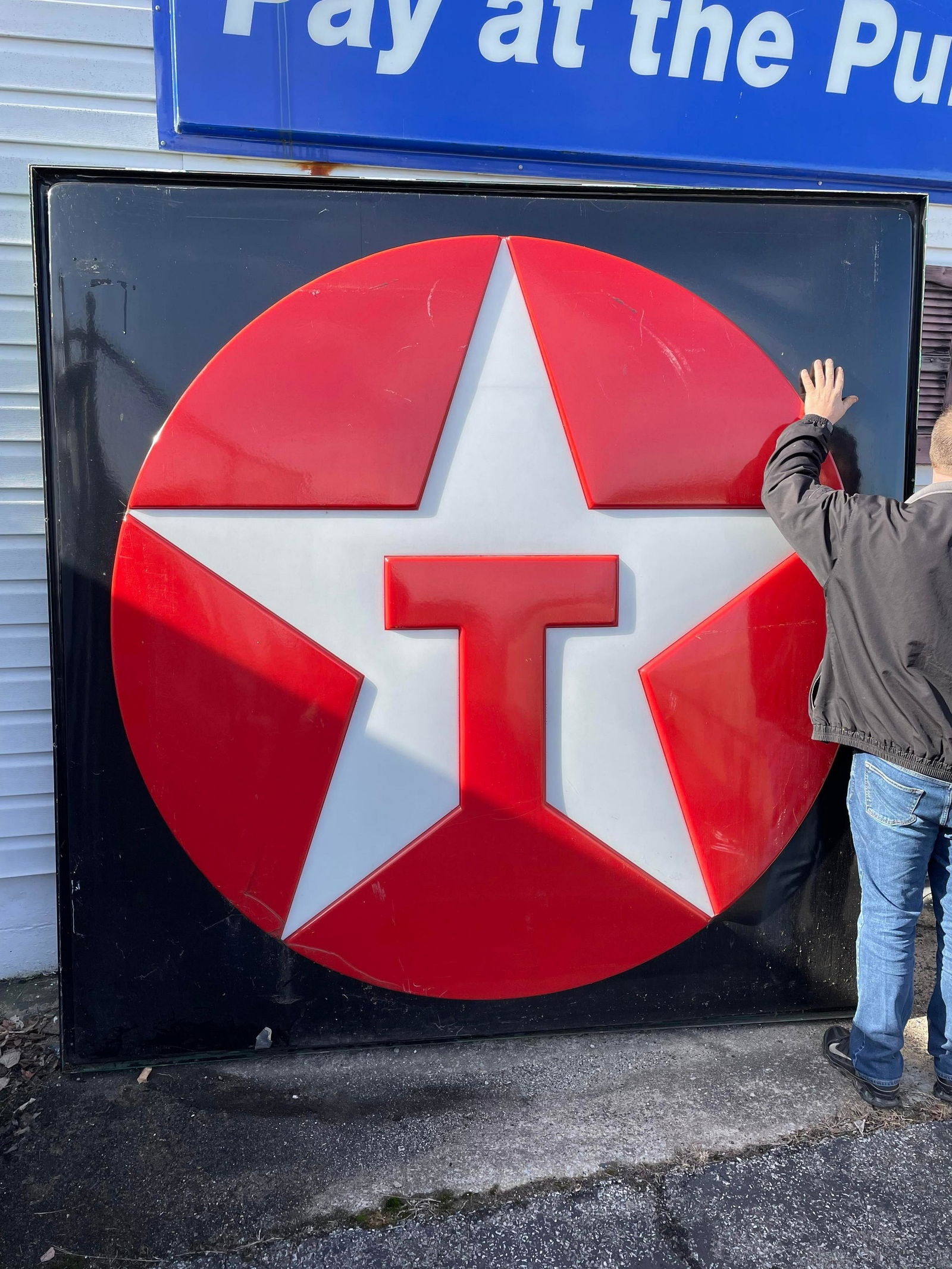 Large Texaco Sign (1 of 1)