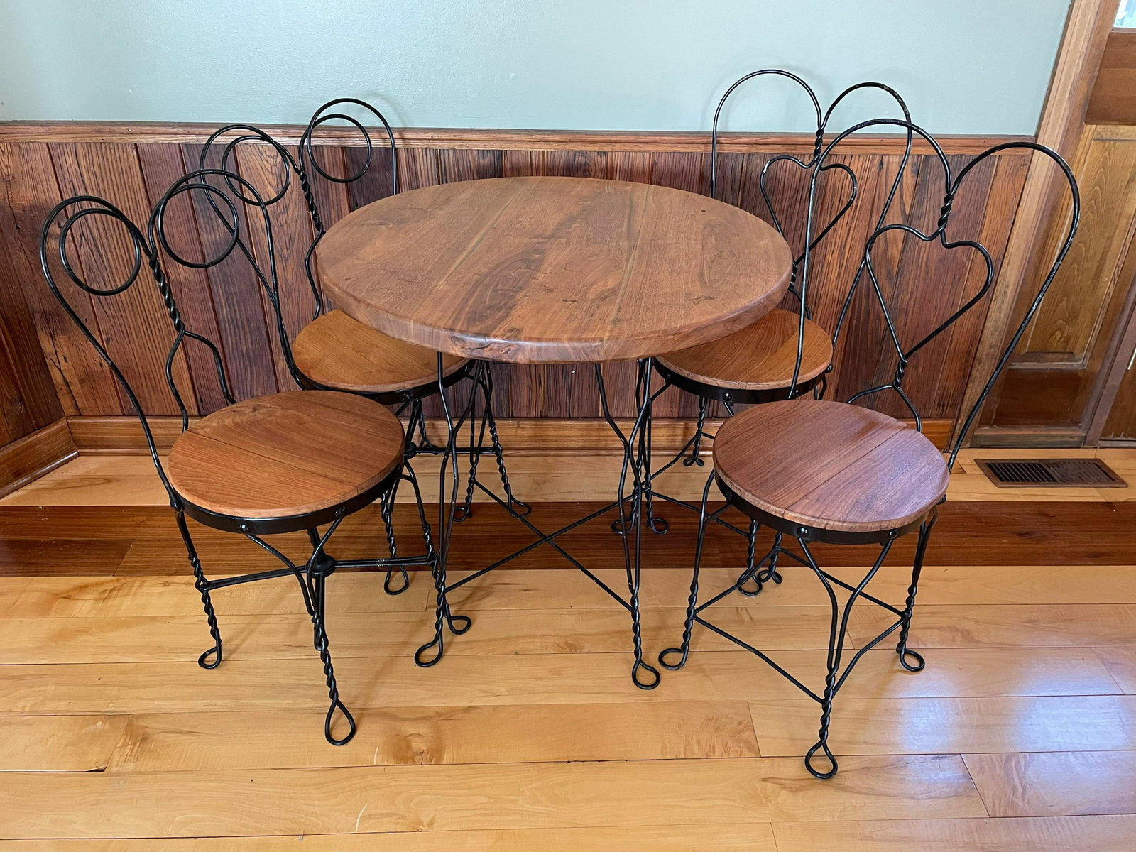 Wooden/Wrought Iron Ice Cream Parlor Coca-Cola Table: Wooden/Wrought Iron Ice Cream Parlor Coca-Cola Table And Chairs (Table 30" W)