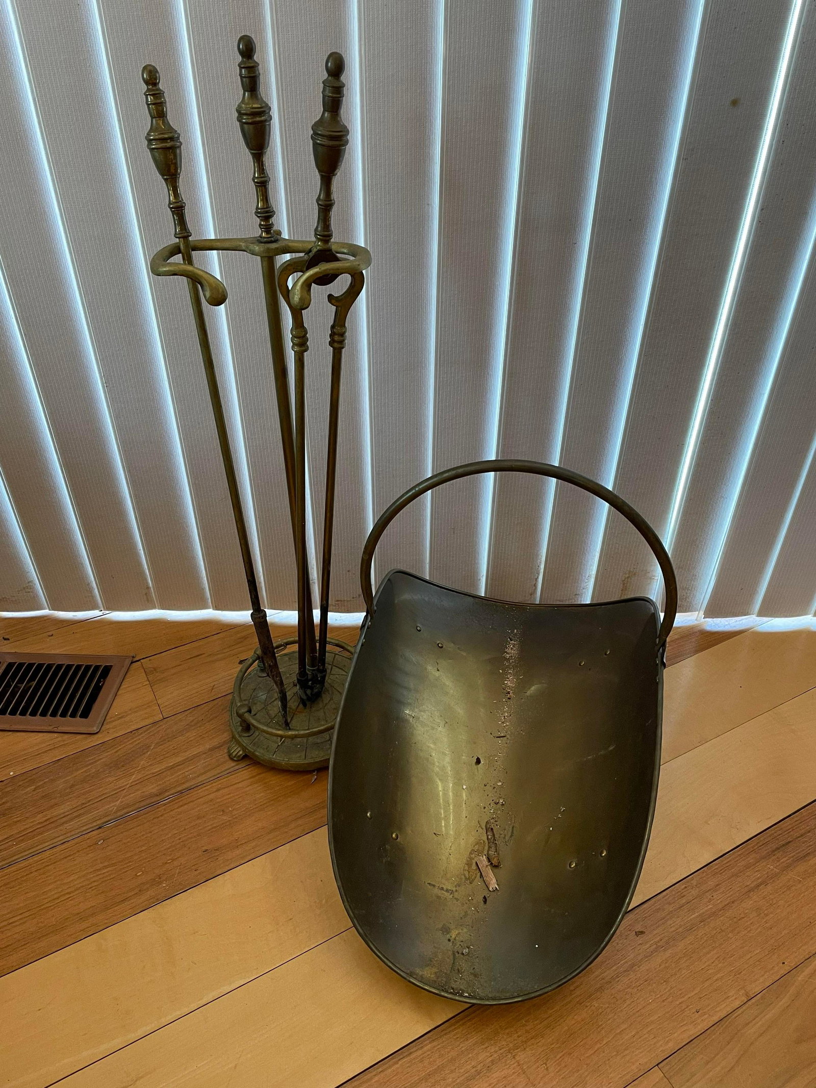 Brass Fireplace Tool Set With Brass Firewood Log Holder: Brass Fireplace Tool Set With Brass Firewood Log Holder