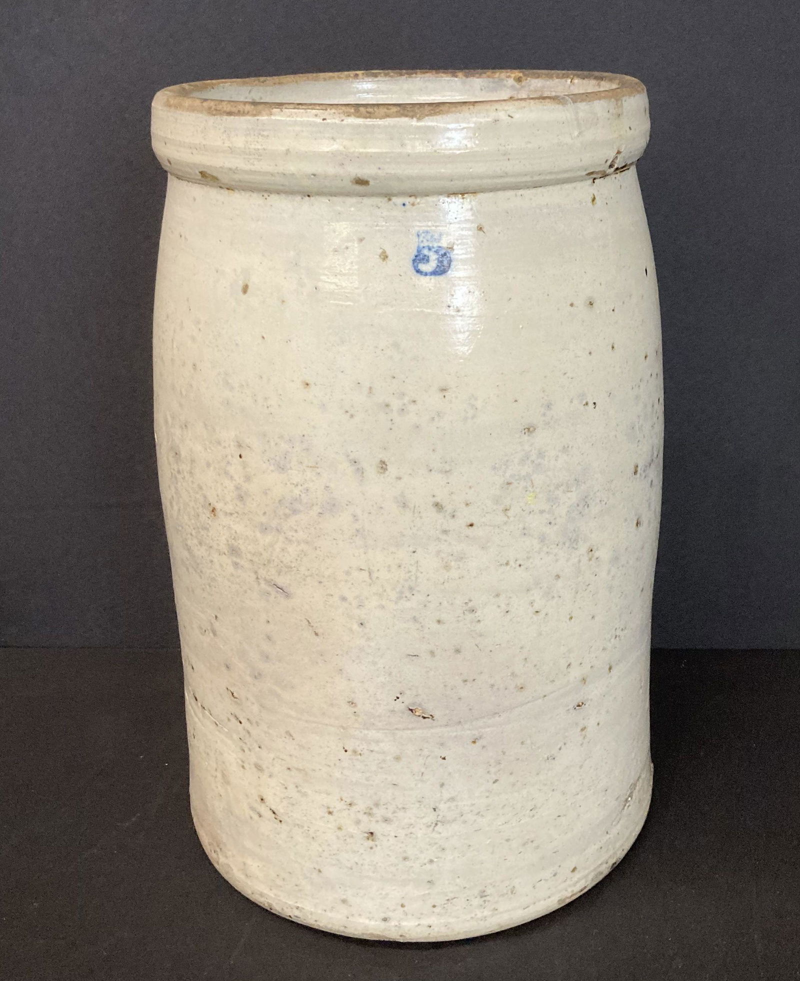 Early Blue Decorated 5 Gallon Stoneware Crock (16.5"x11") (1 of 3)