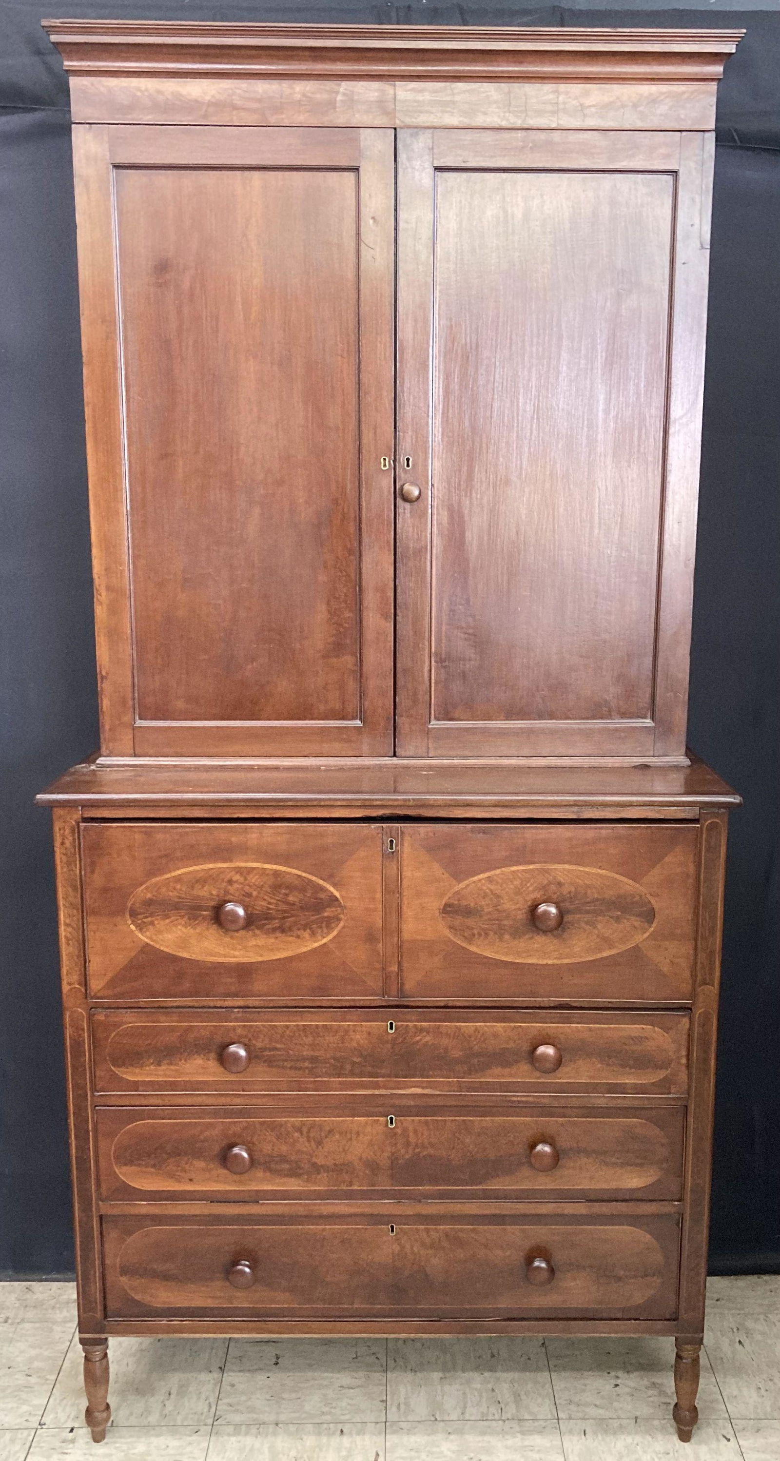 Highly Inlaid Butlers Desk And Bookcase With Beautiful Inlay An Mahogany Veneers On Sheraton Legs (1 of 5)