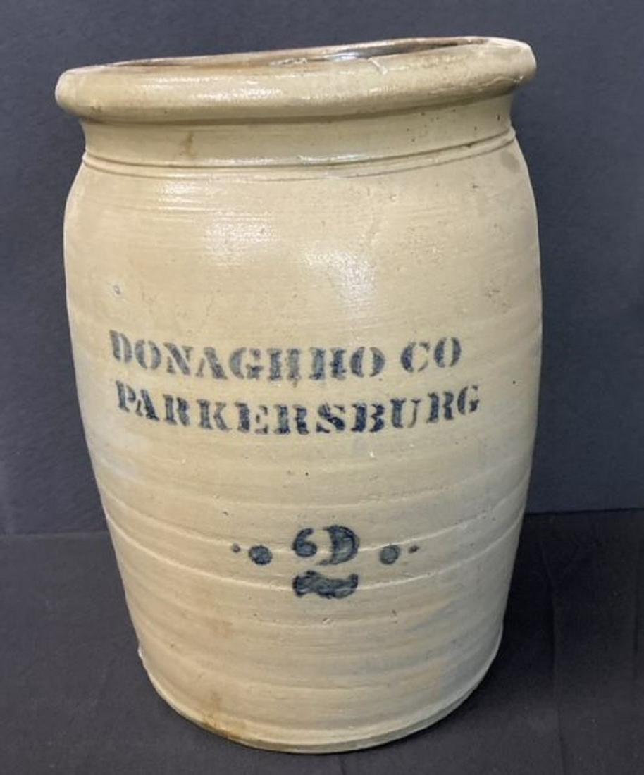 Blue Decorated 2 Gallon Donaghho Co. Parkersburg, WV. Stoneware Crock (12"x8") (1 of 3)