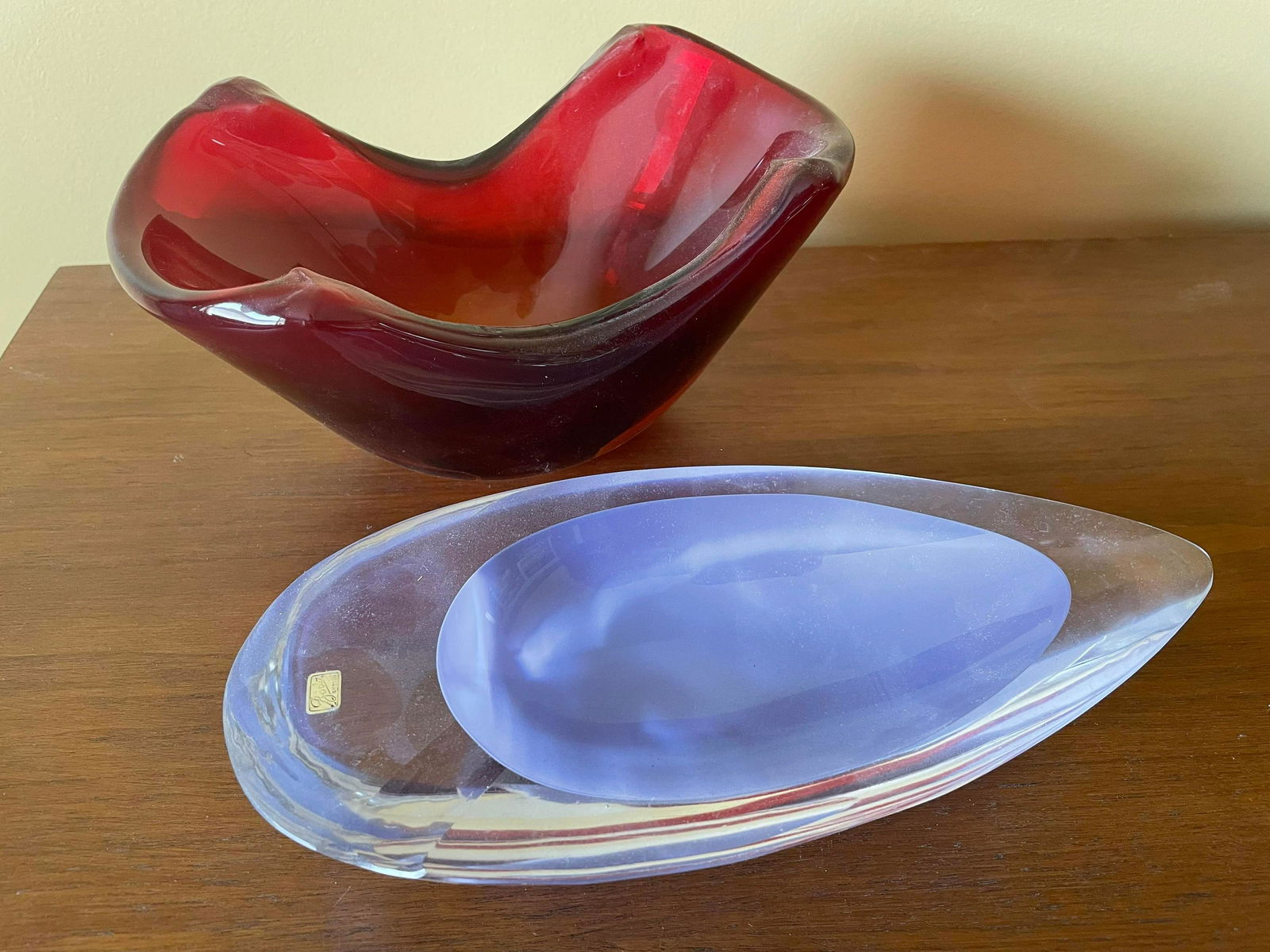 Boda Cigar Ashtray With Blenko Ash Tray Largest Is 10.5"w (1 of 1)