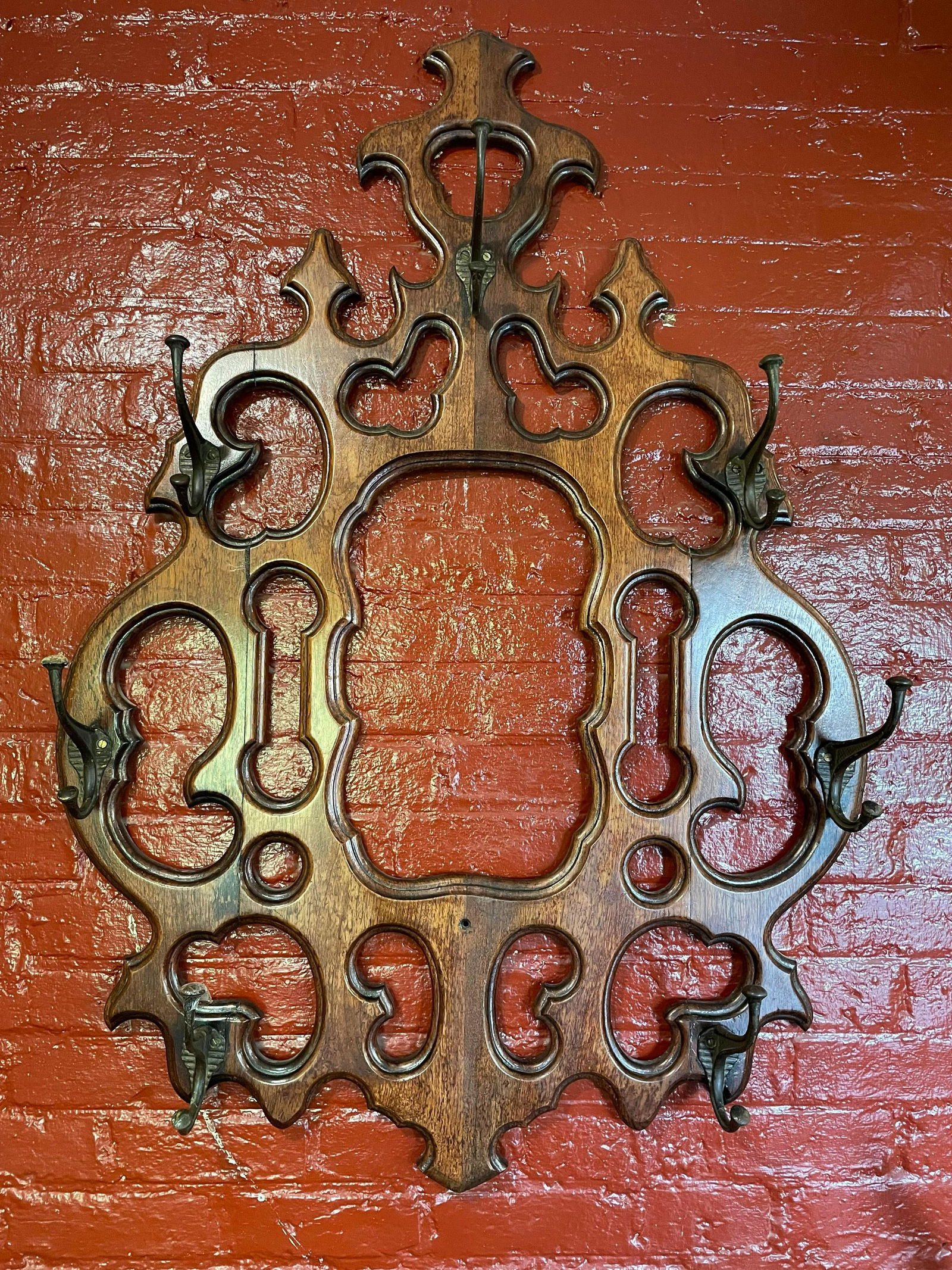 Antique Hall Tree Style Carved Wall Mounted Coat/Garment Rack: Antique Hall Tree Style Carved Wall Mounted Coat/Garment Rack