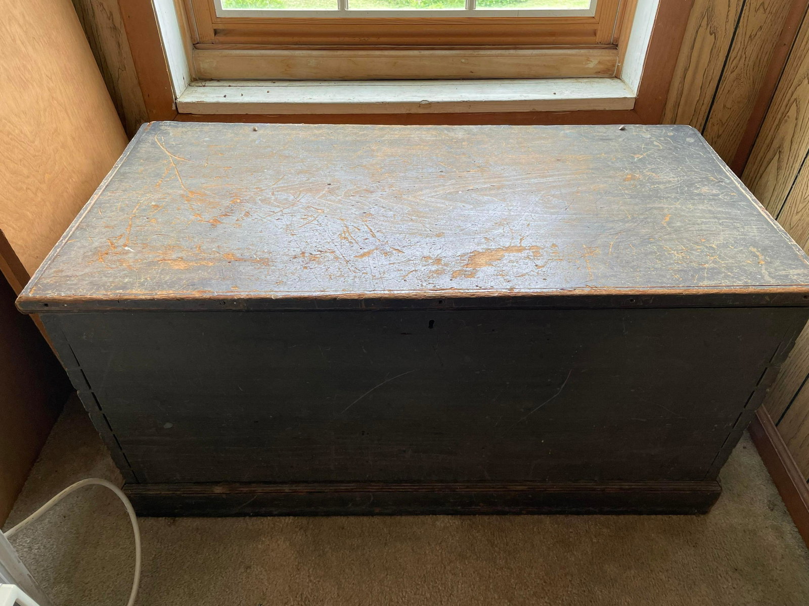 Antique Dovetailed Blanket Chest 41"x20"x20" (Chest Only): Antique Dovetailed Blanket Chest 41"x20"x20" (Chest Only)
