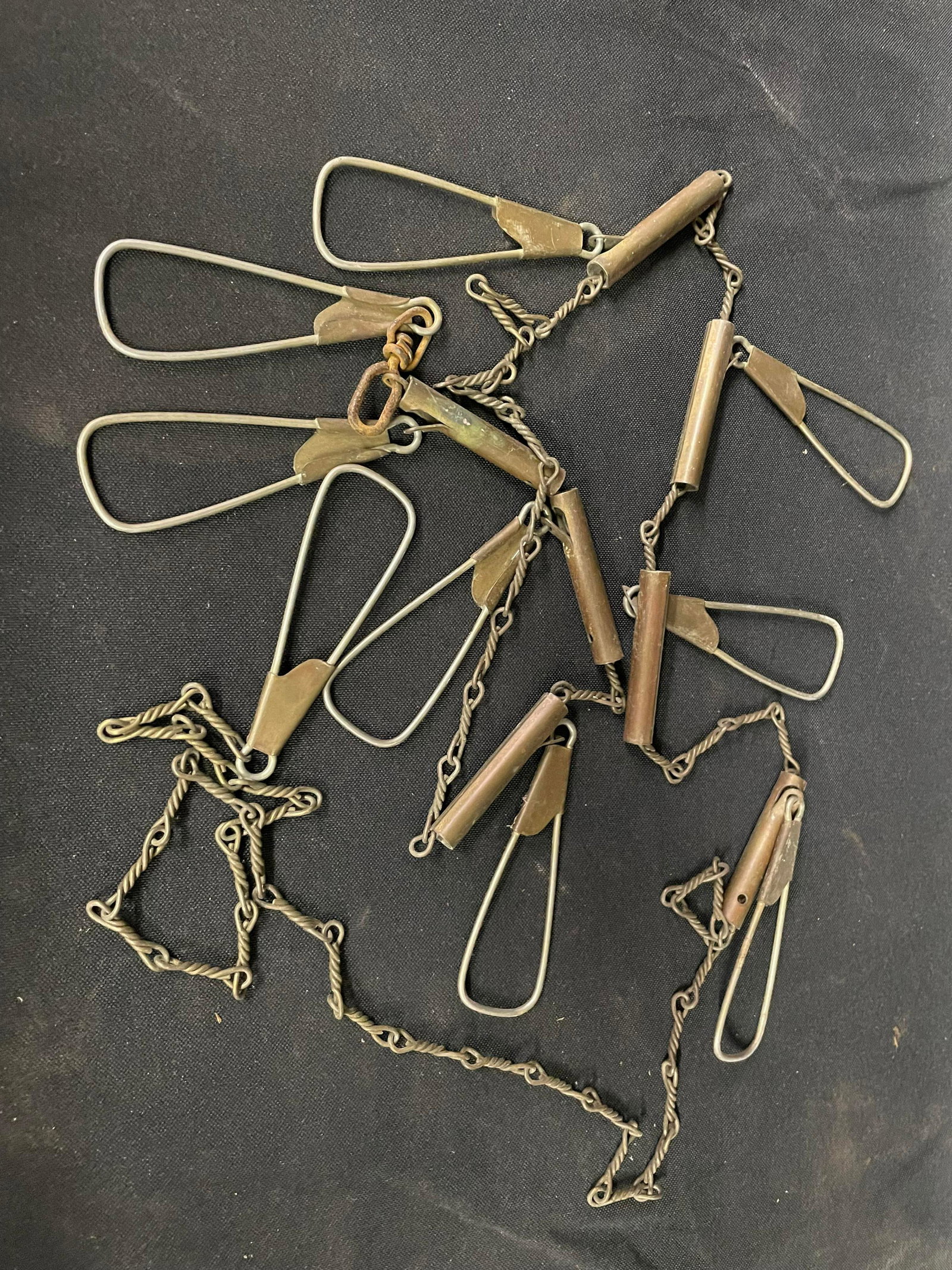 Antique Metal Fish Stringer Chain: Antique Metal Fish Stringer Chain
