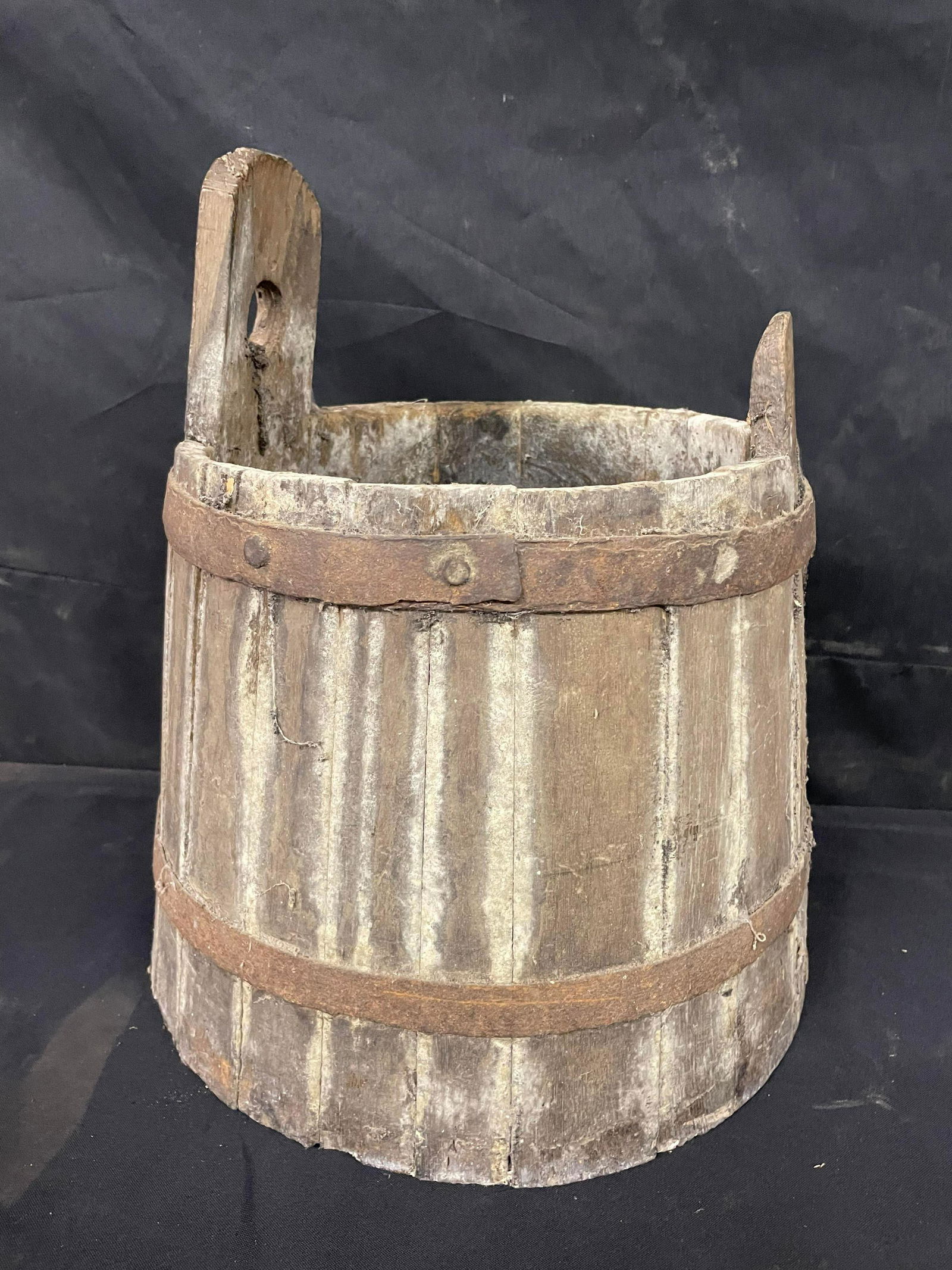 Early Well Bucket Primitive Antique Wooden/Hand Forged Wrought Iron (1 of 2)