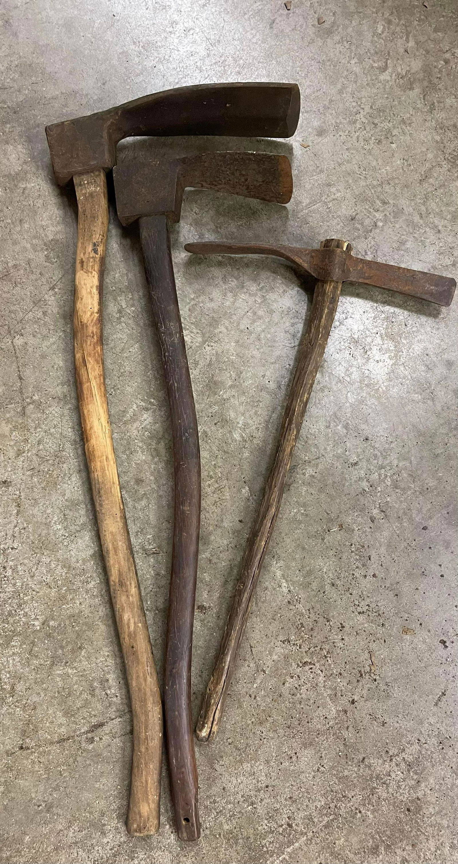 Primitive Hoe / Pickaxe Hand Tools (1 of 1)