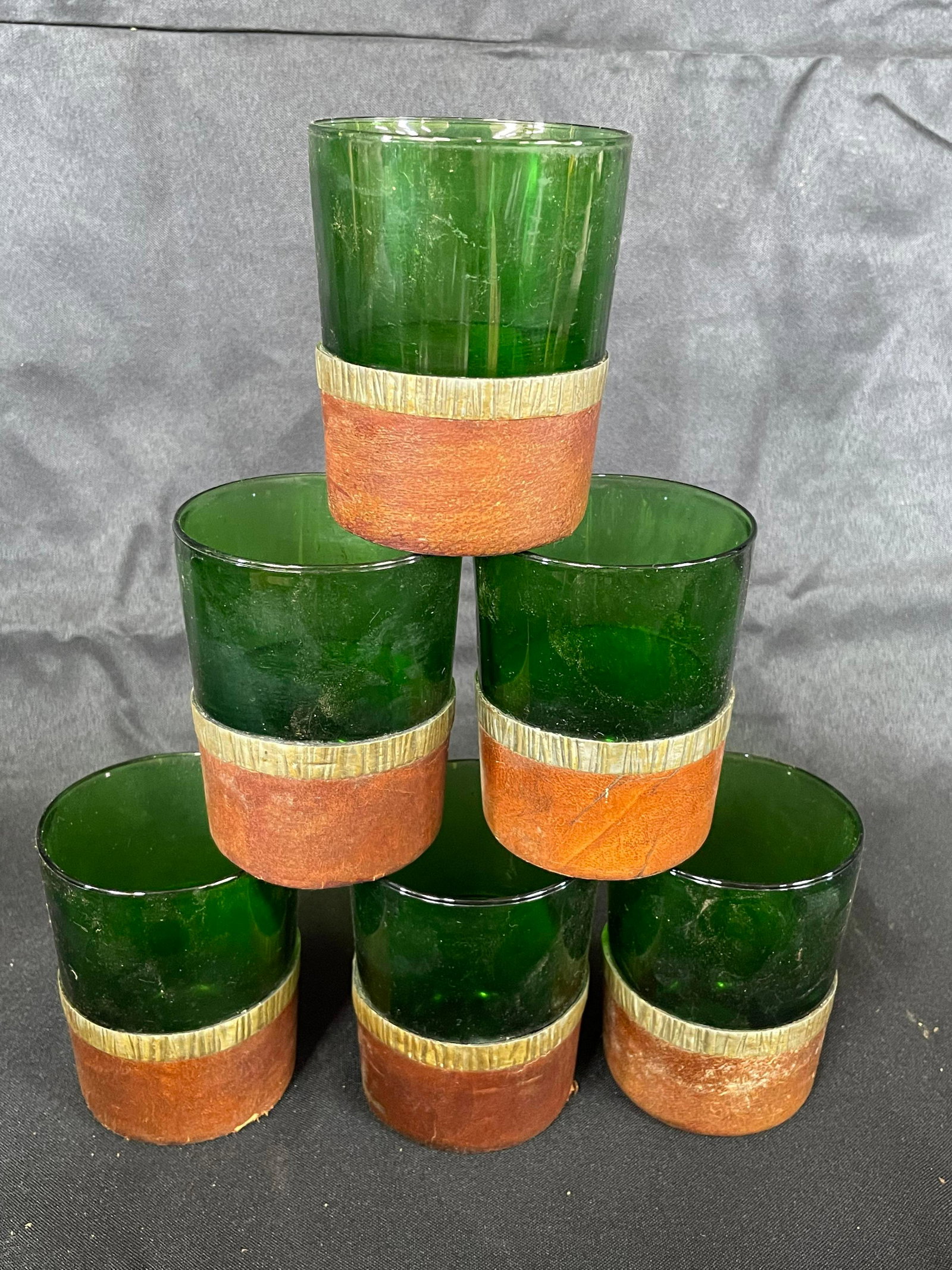 Leather Bottom Goblet/Glasses: Leather Bottom Goblet/Glasses