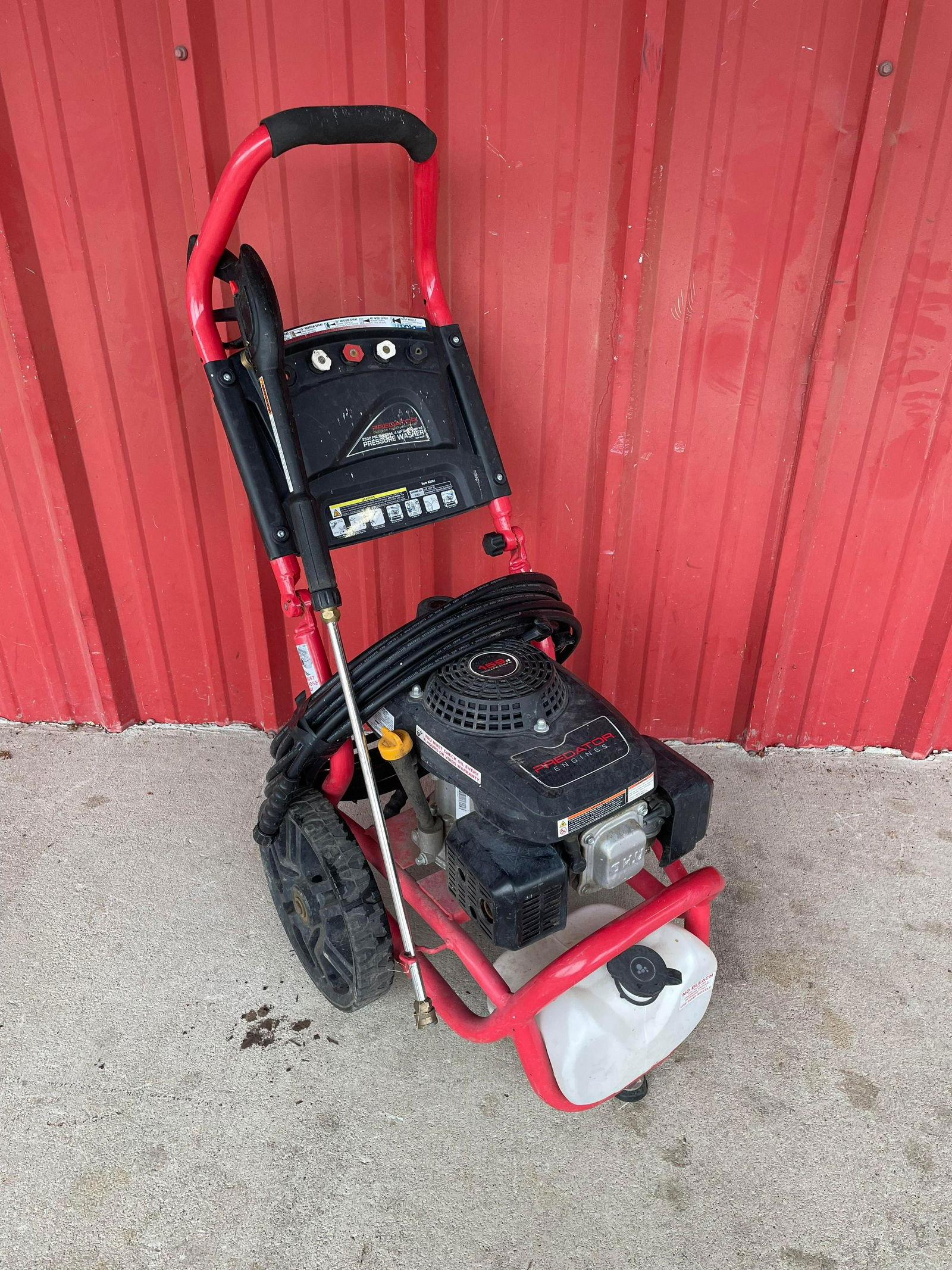 Predator 159cc 2500psi Gasoline Engine Pressure Washer: Predator 159cc 2500psi Gasoline Engine Pressure Washer