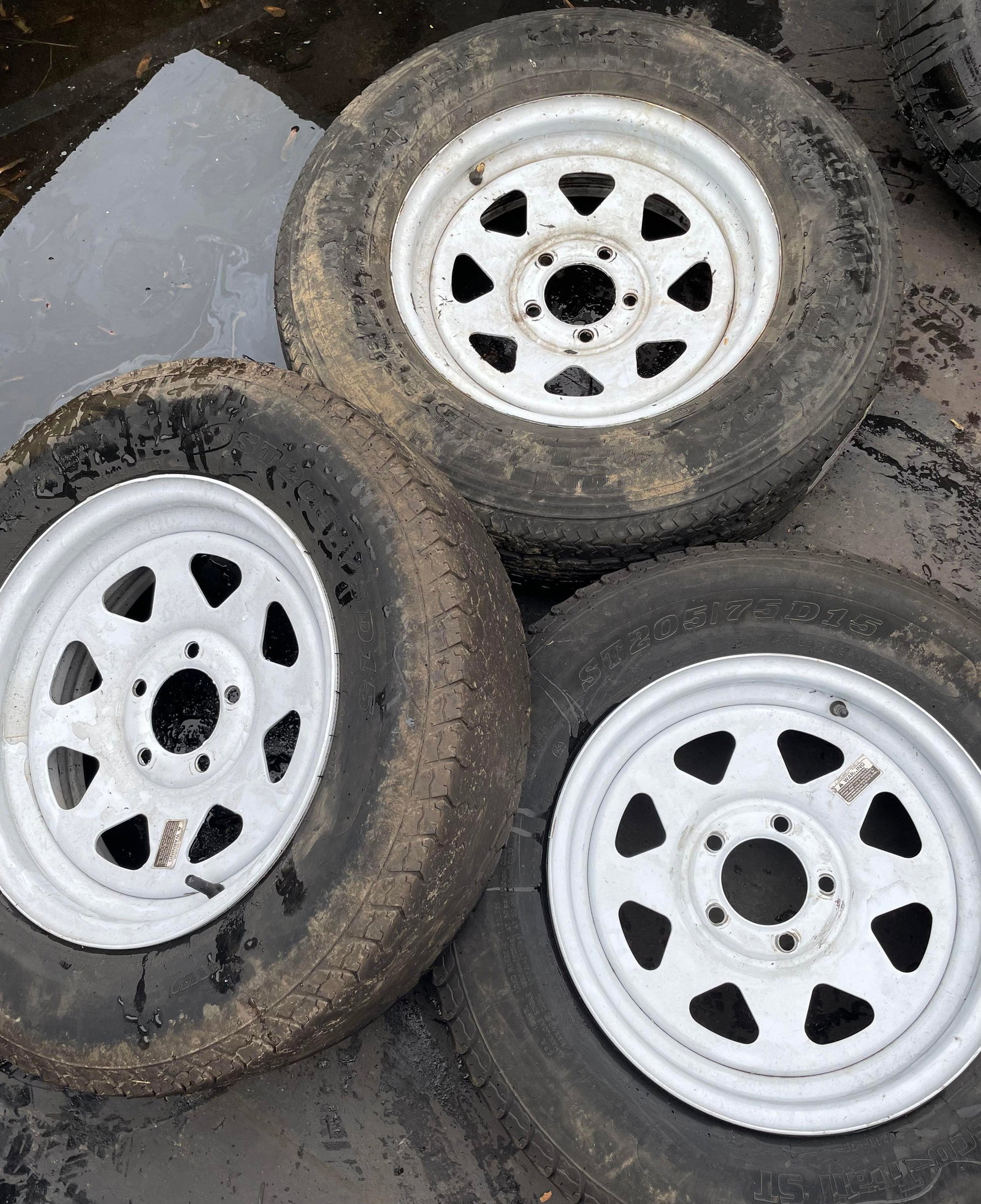 Set of 3 Trailer Tires With White Rims 5 Lug 205/75/15 (1 of 1)