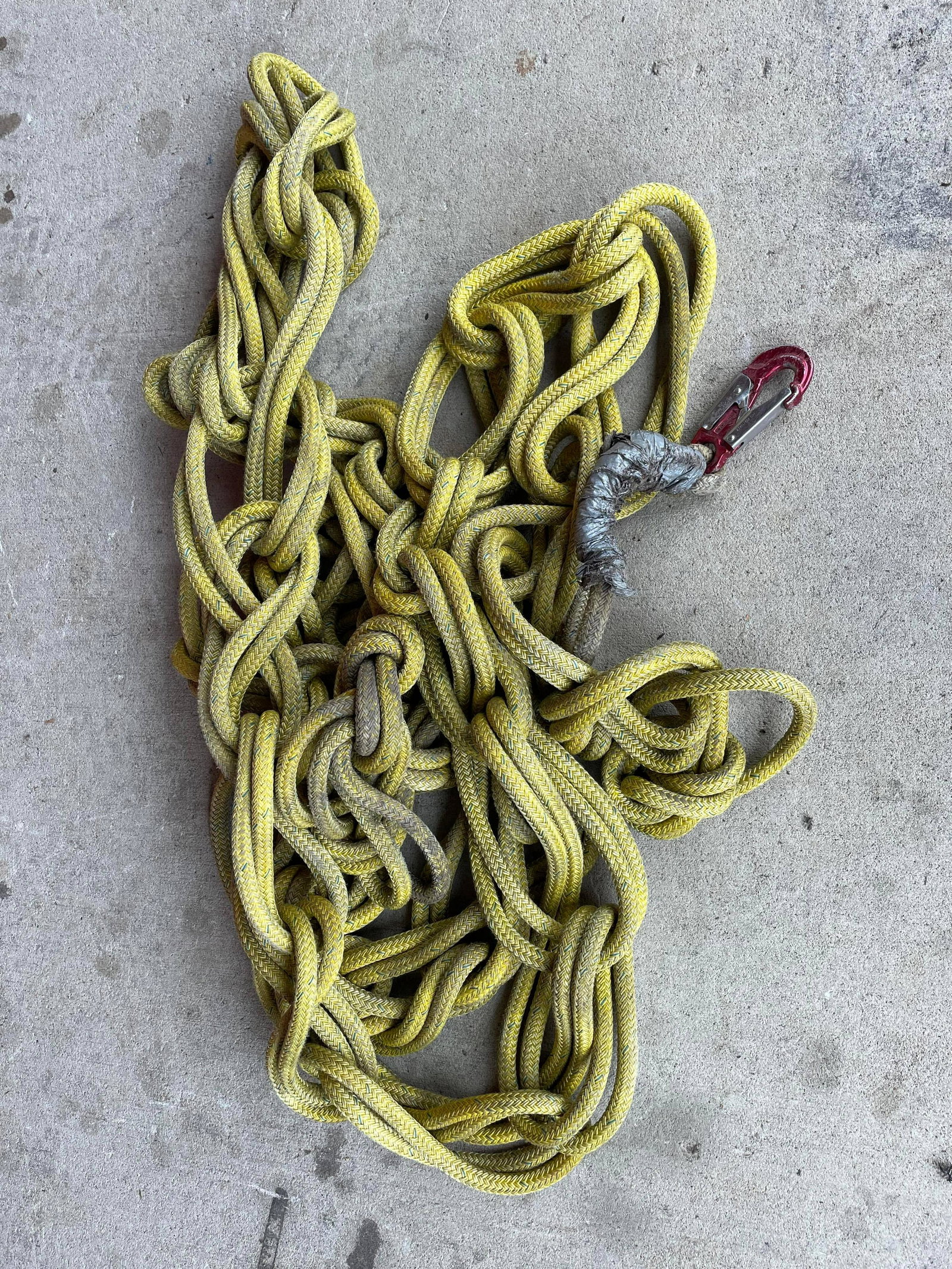Heavy Duty Rope/Cord (1 of 1)