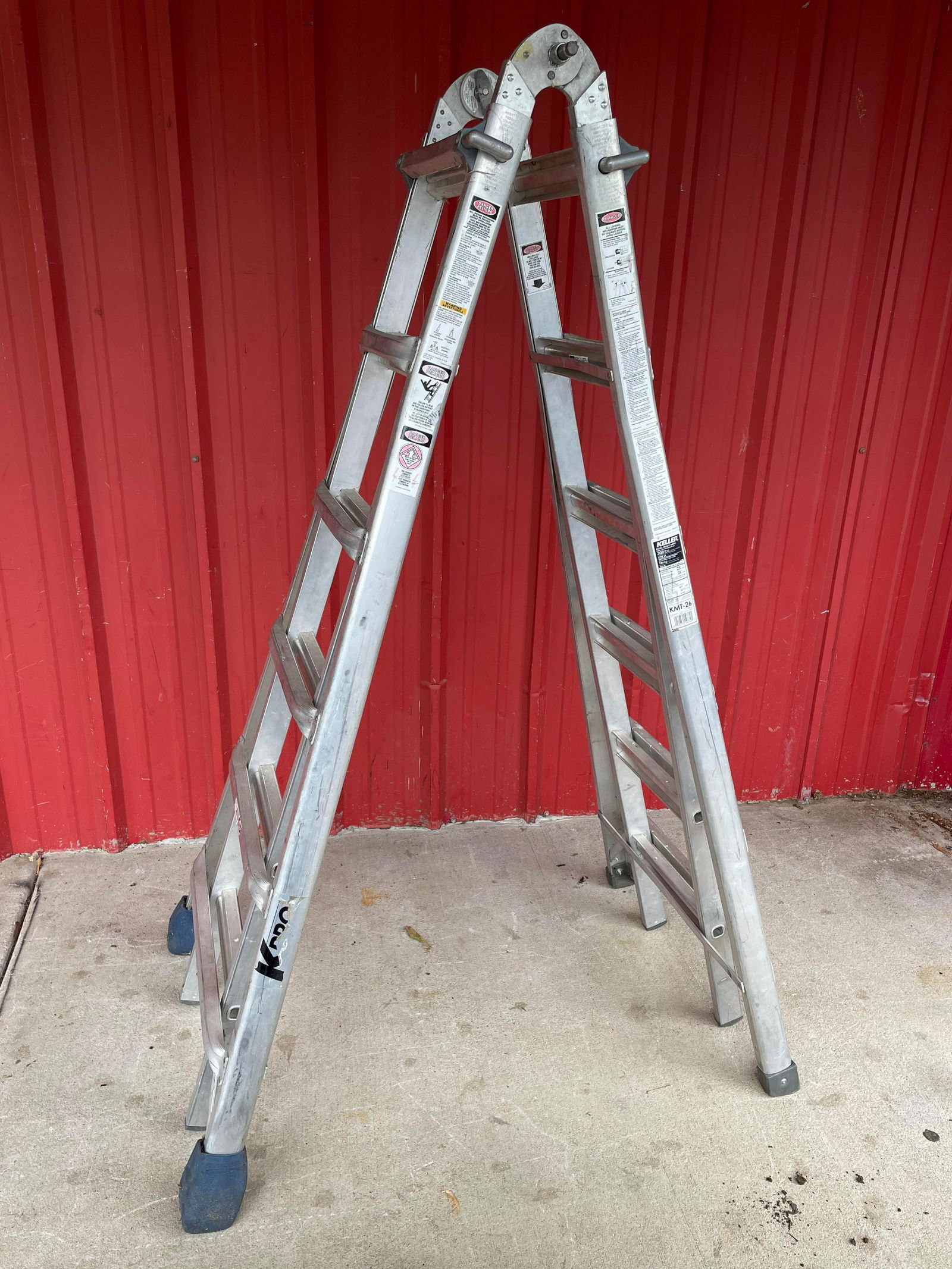 Keller 25' Extra Heavy Duty Extension Ladder (1 of 2)