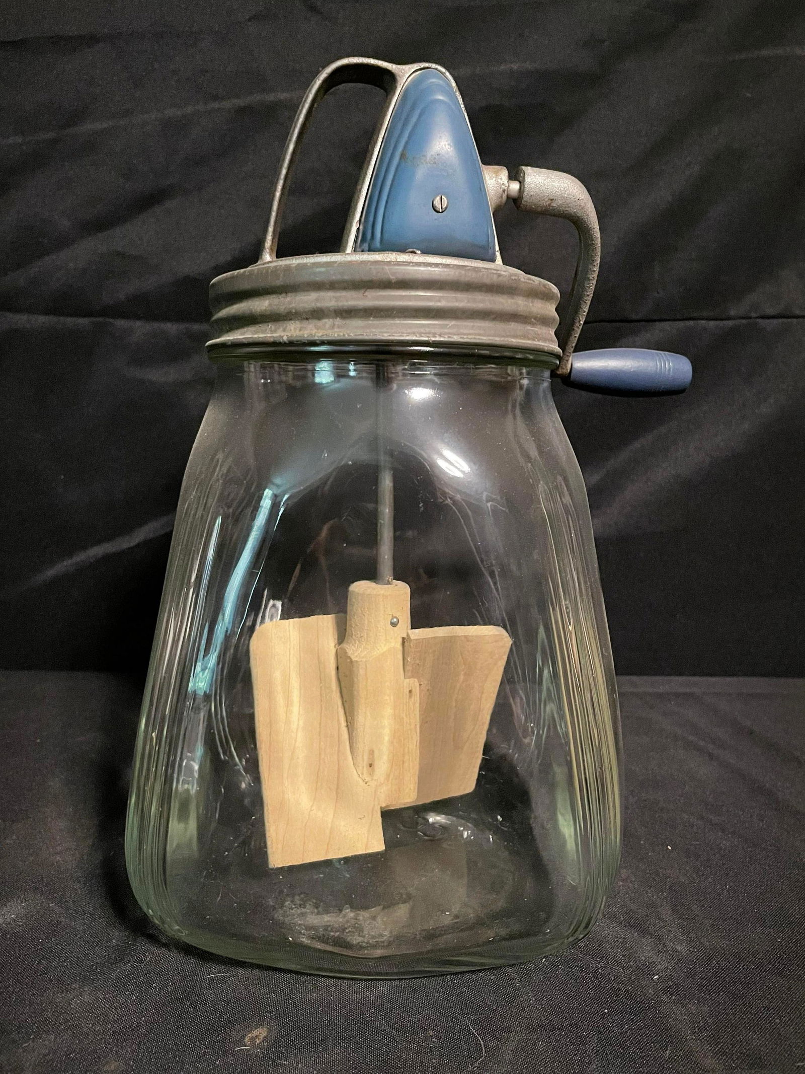 Attractive Vintage Marked Standard Glass Mixing Churn-Whipper With Blue Handle And Lid And Original (1 of 3)