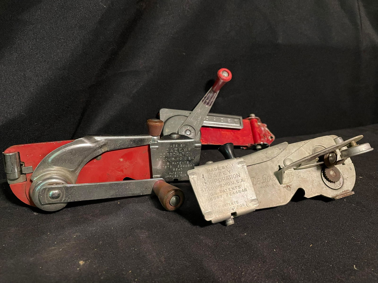 Trio Of Vintage Dazey Churn Mfg. Co. Can Openers Including Deluxe Model 80 Dazey Corp. Can Opener (1 of 4)