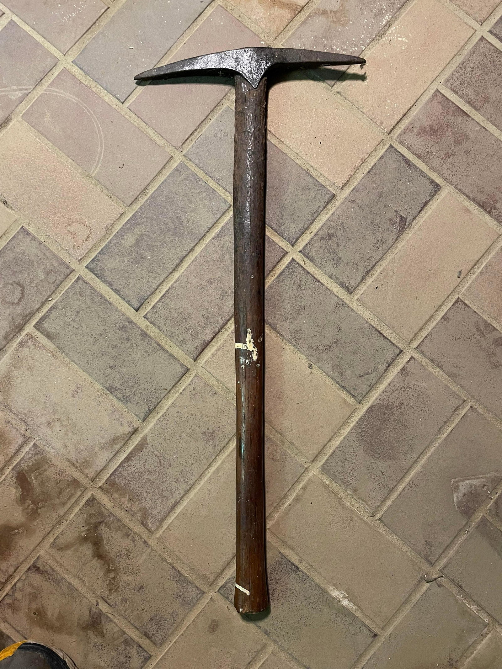 Early "Union Pick" Pick Axe 24" App.: Early "Union Pick" Pick Axe 24" App.