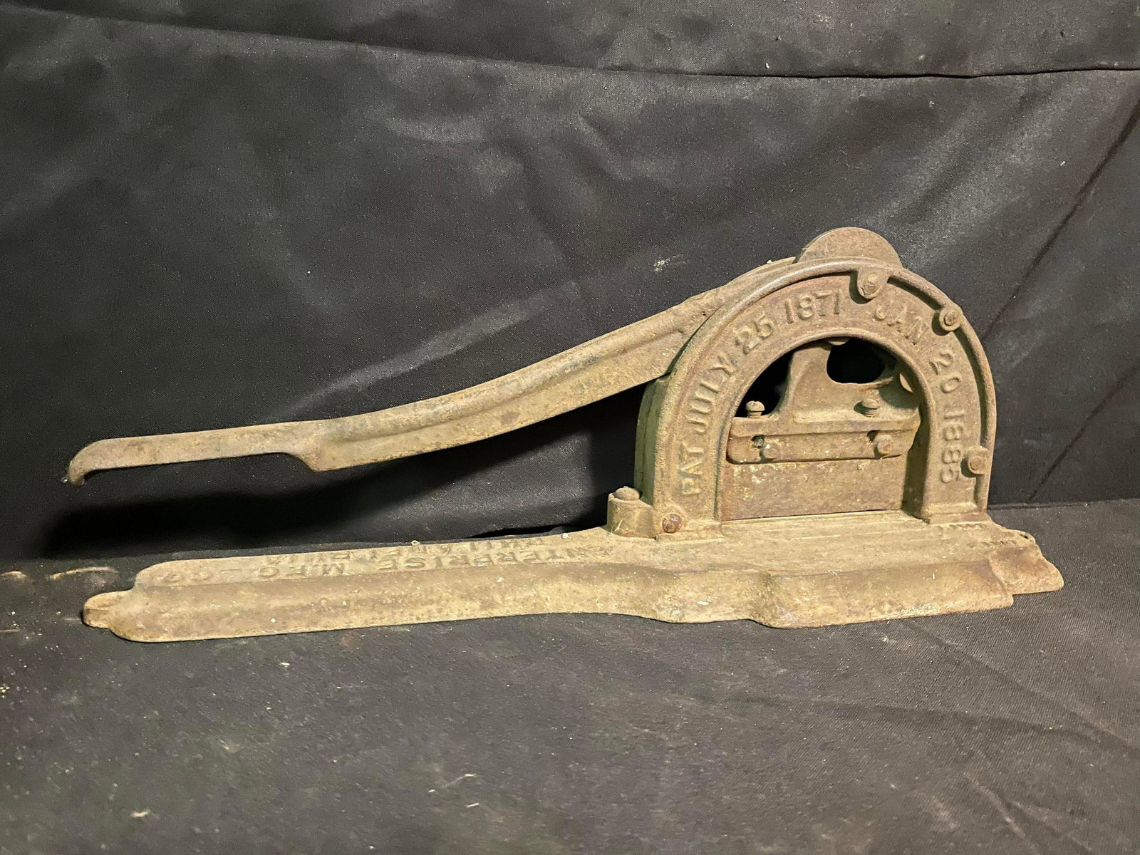 Cast Iron Enterprise M.F.G. Philadelphia, PA. U.S.A. Tobacco Plug Cutter "The Champion Knife: Cast Iron Enterprise M.F.G. Philadelphia, PA. U.S.A. Tobacco Plug Cutter "The Champion Knife Improved" 19"