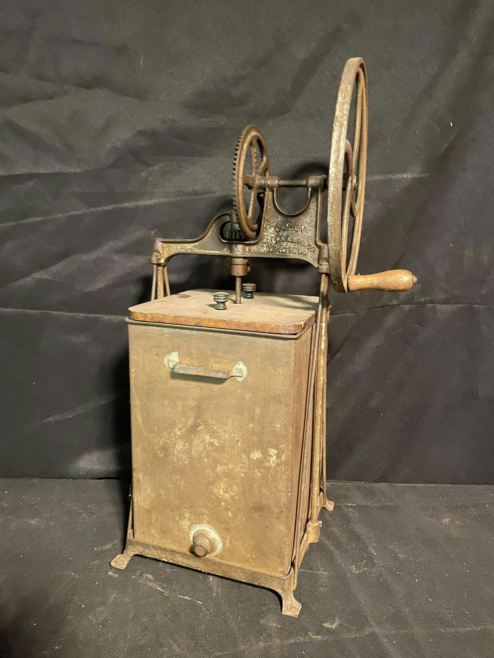 Large Marked Dazey Hand Mixer With Square Tin And Wooden Cover 20" (1 of 2)