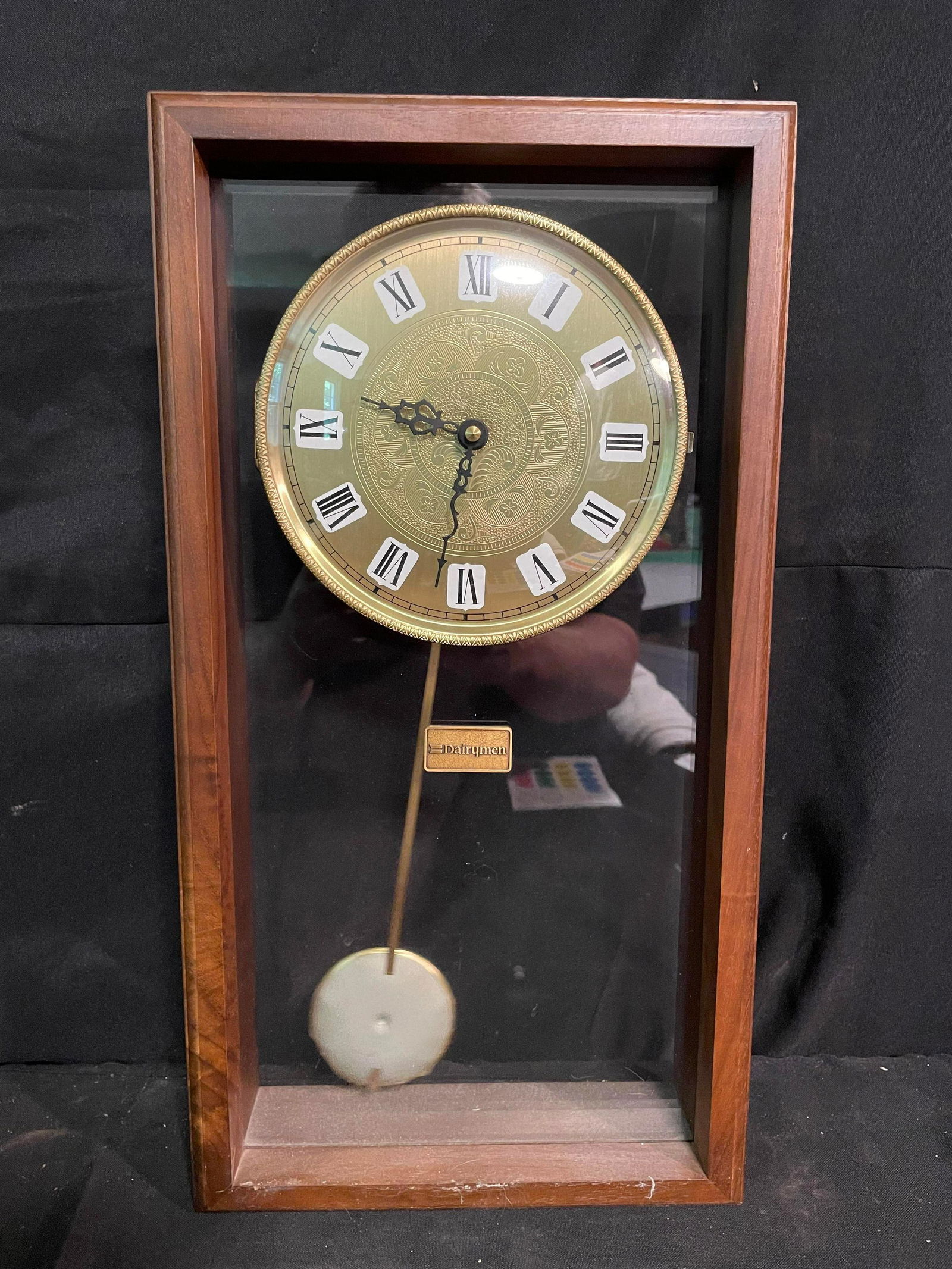 Vintage Dairymen Wall Clock 18": Vintage Dairymen Wall Clock 18"