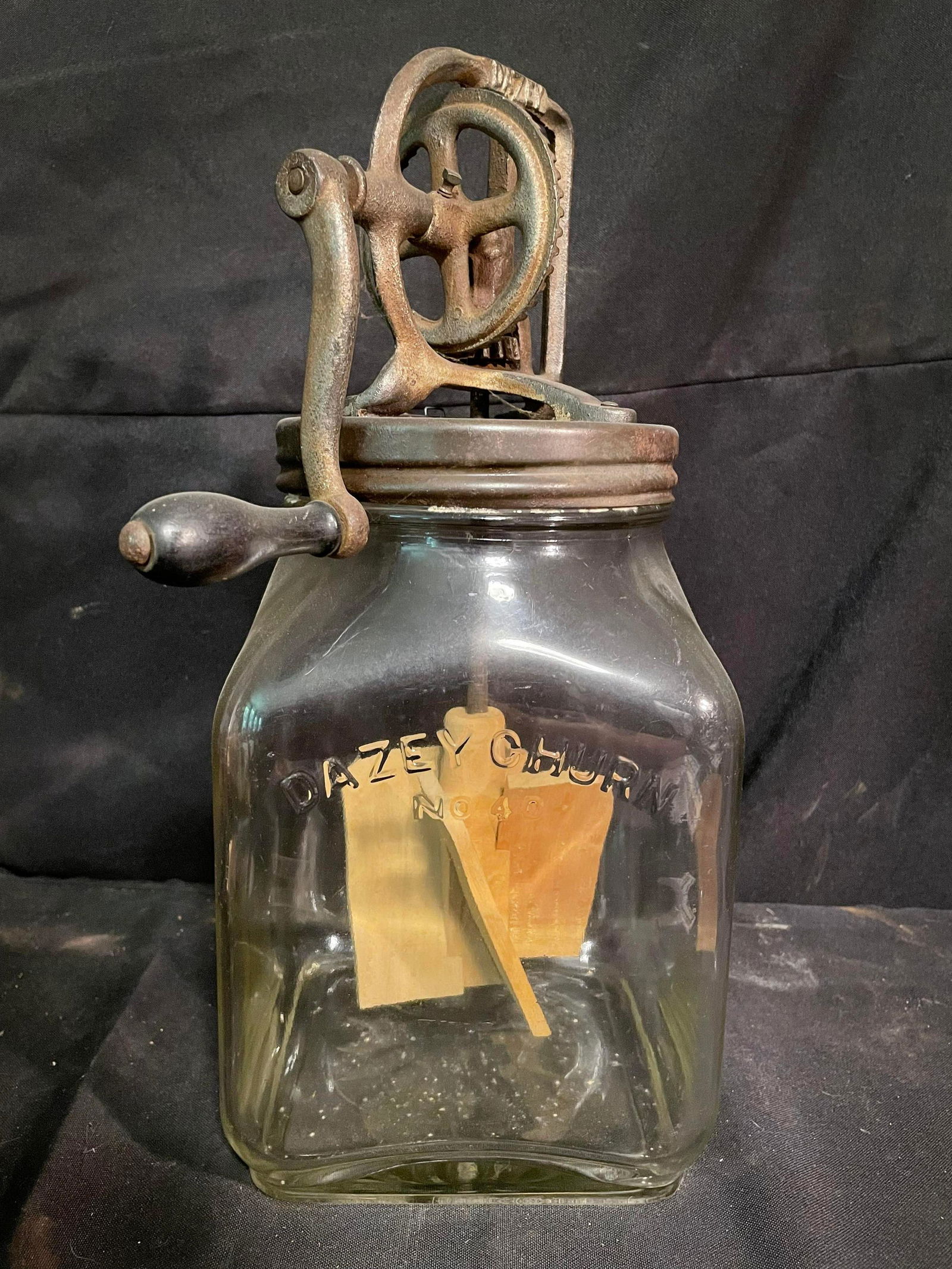 No. 40 Marked Dazey Churn With Square Glass Style Jar And Wooden Paddles 14" (1 of 3)