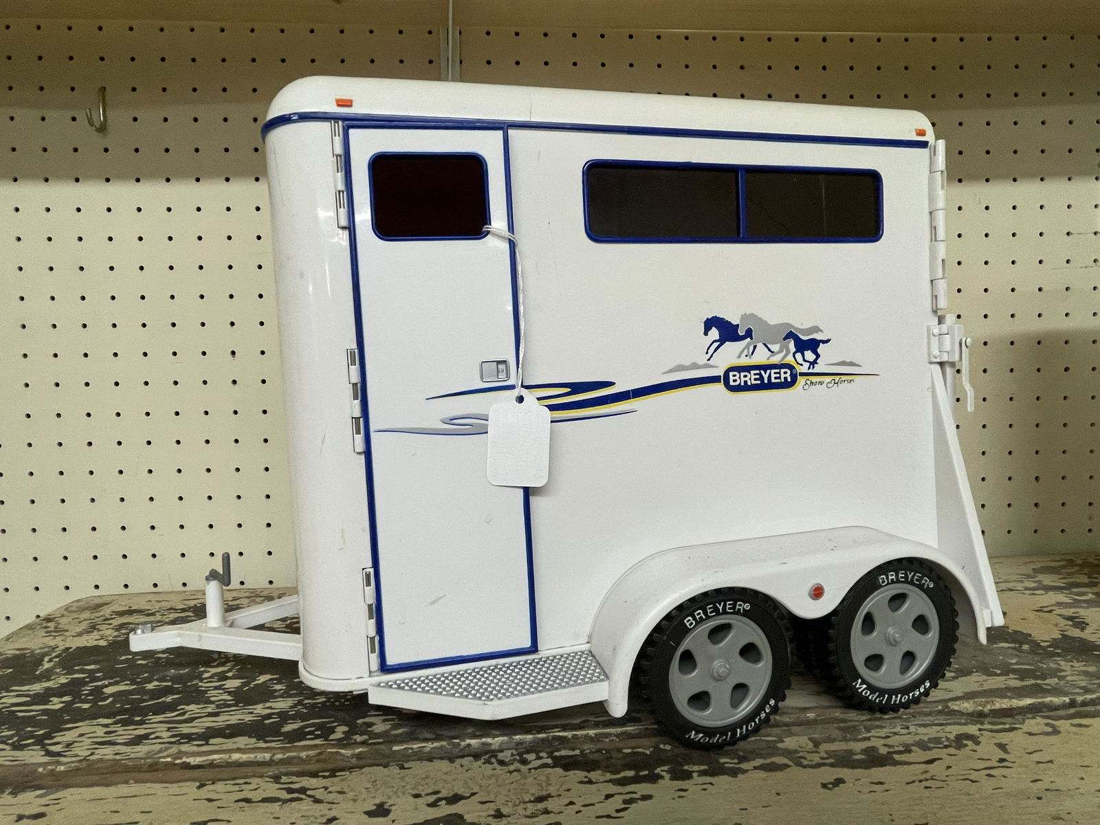 Breyer Horse Trailer Toy Double Axel-Bumper Pull 2 Horse Breyer Decorated Trailer 16": Breyer Horse Trailer Toy Double Axel-Bumper Pull 2 Horse Breyer Decorated Trailer 16"